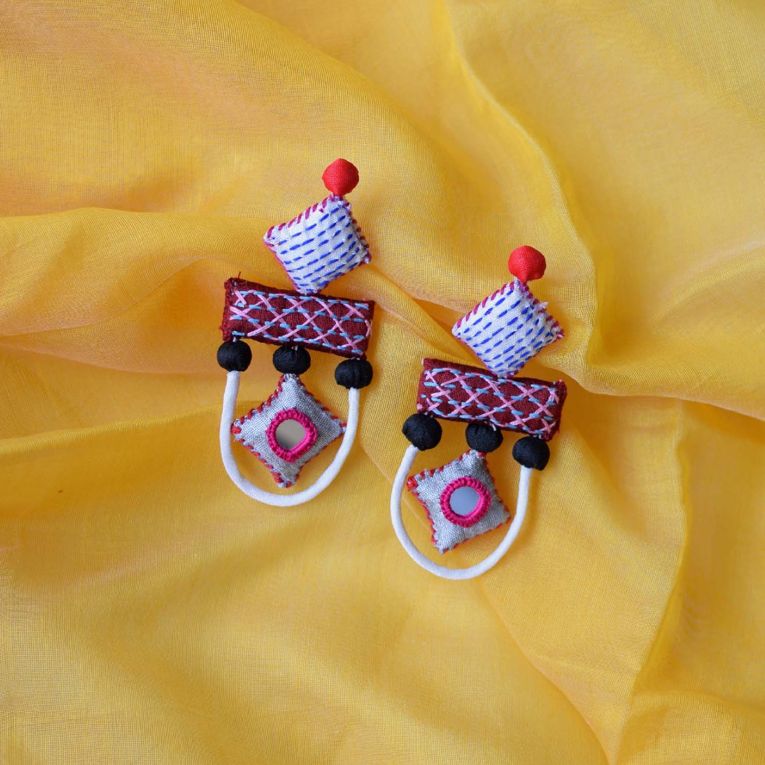 Inaya earrings - CiceroniEarringPaulami