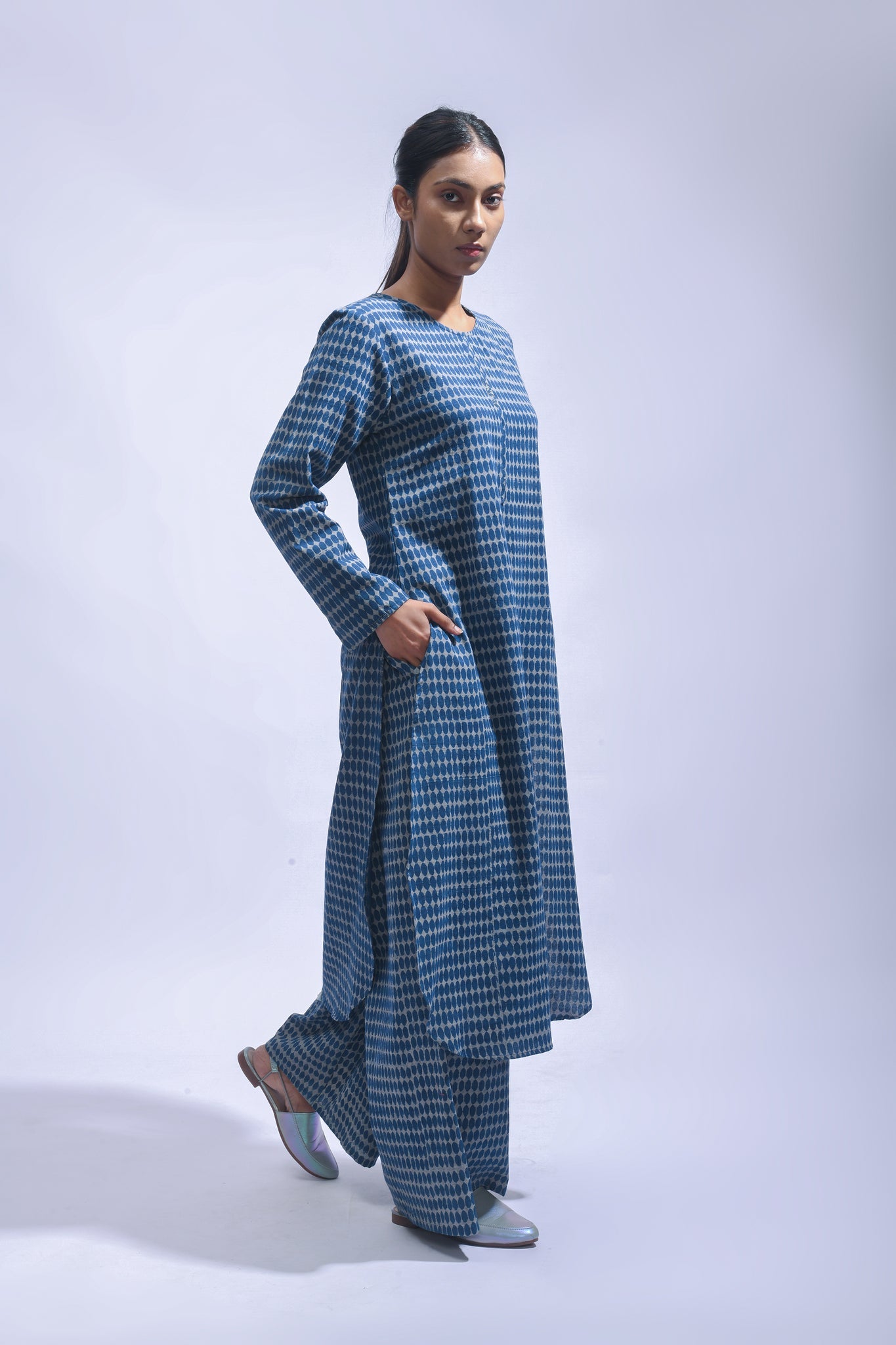 Indigo Block Printed Chambray Kurta & Pants Set - CiceroniKurta Set, Everyday WearJayati Goenka