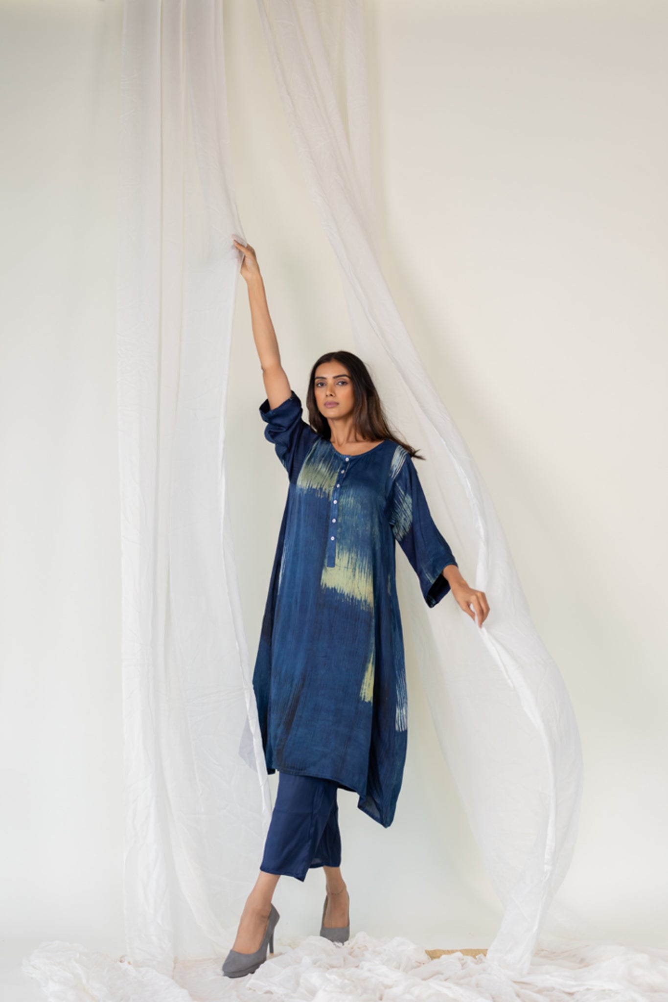 Indigo Hues Tunic - CiceroniTunicsMaidaan