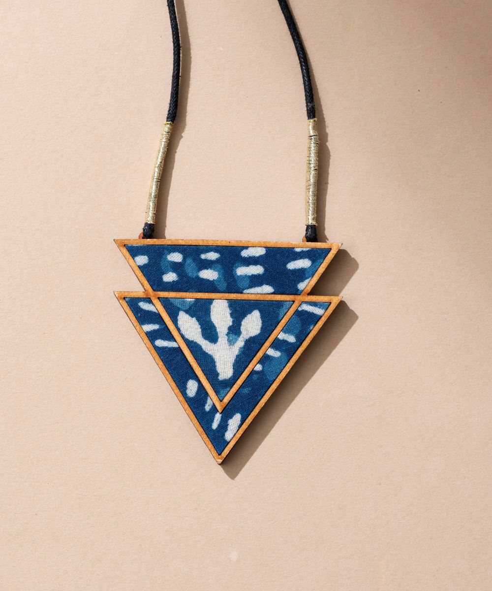 Indigo Triangular Necklace - CiceroniNecklaceWhe by Abira