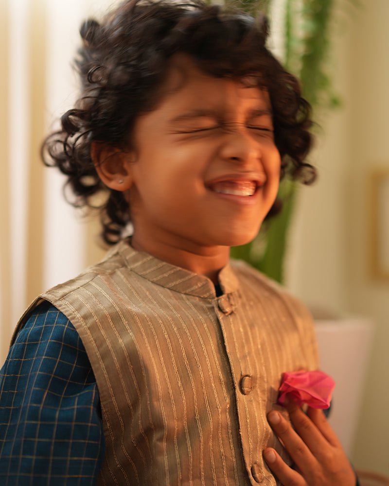 Indu Bandi Gold Nehru Jacket - CiceroniJacketsLove The World Today