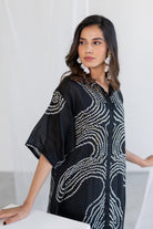 Ink Black Waves Tunic - CiceroniTunicsSilai Studio