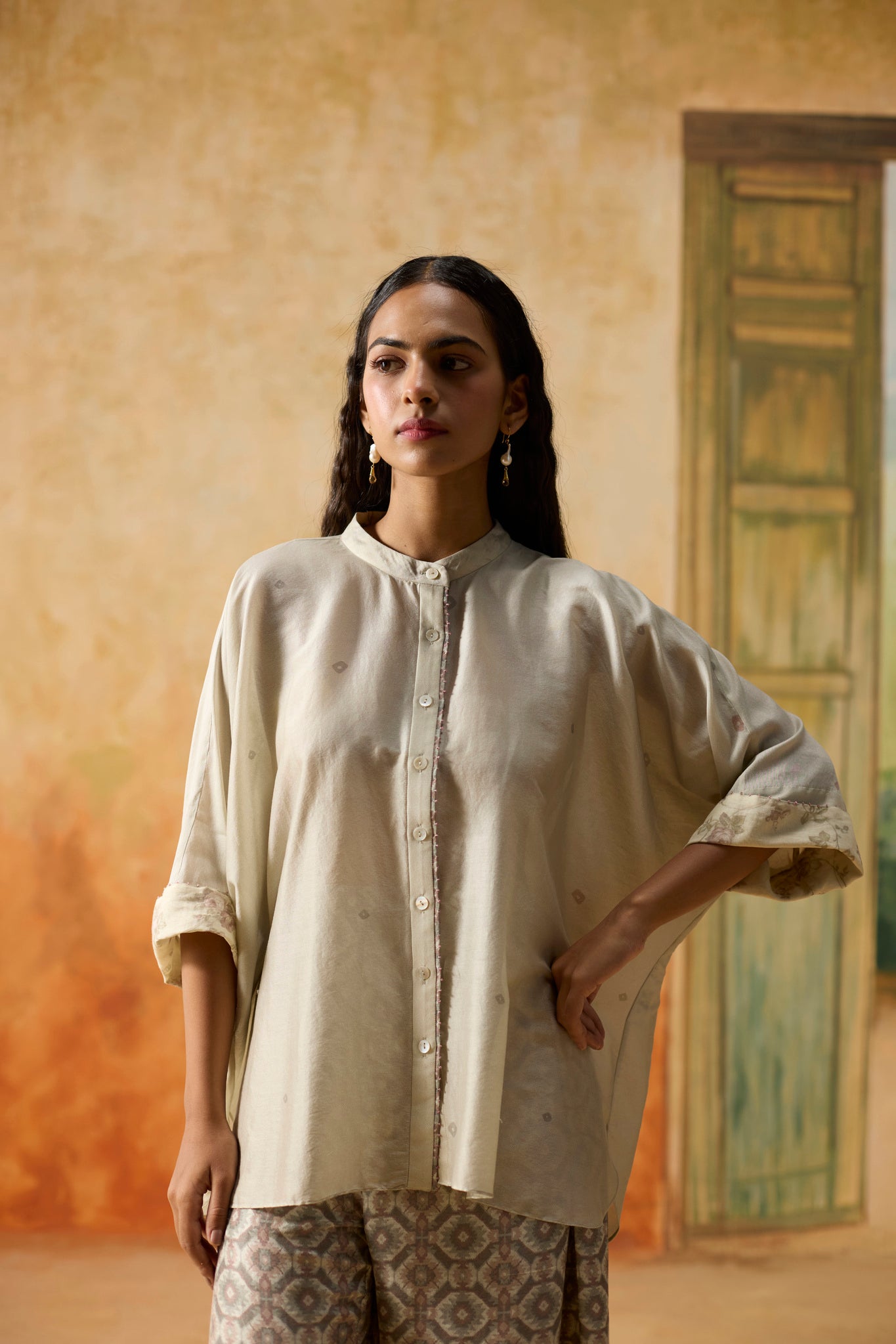 Issiki Shirt - Off White - CiceroniWomen ShirtsKhyati Rughani