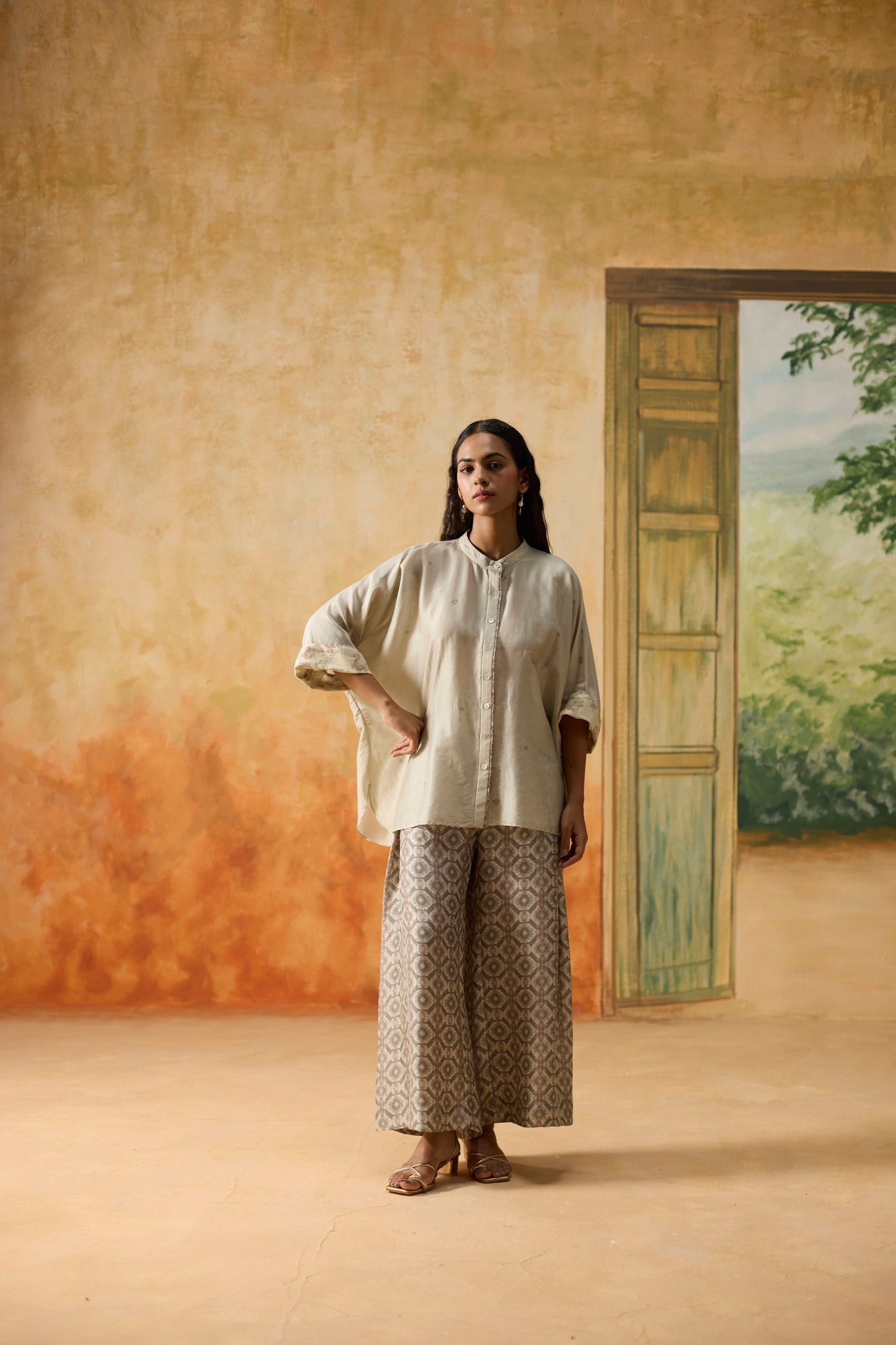 Issiki Shirt - Off White - CiceroniWomen ShirtsKhyati Rughani