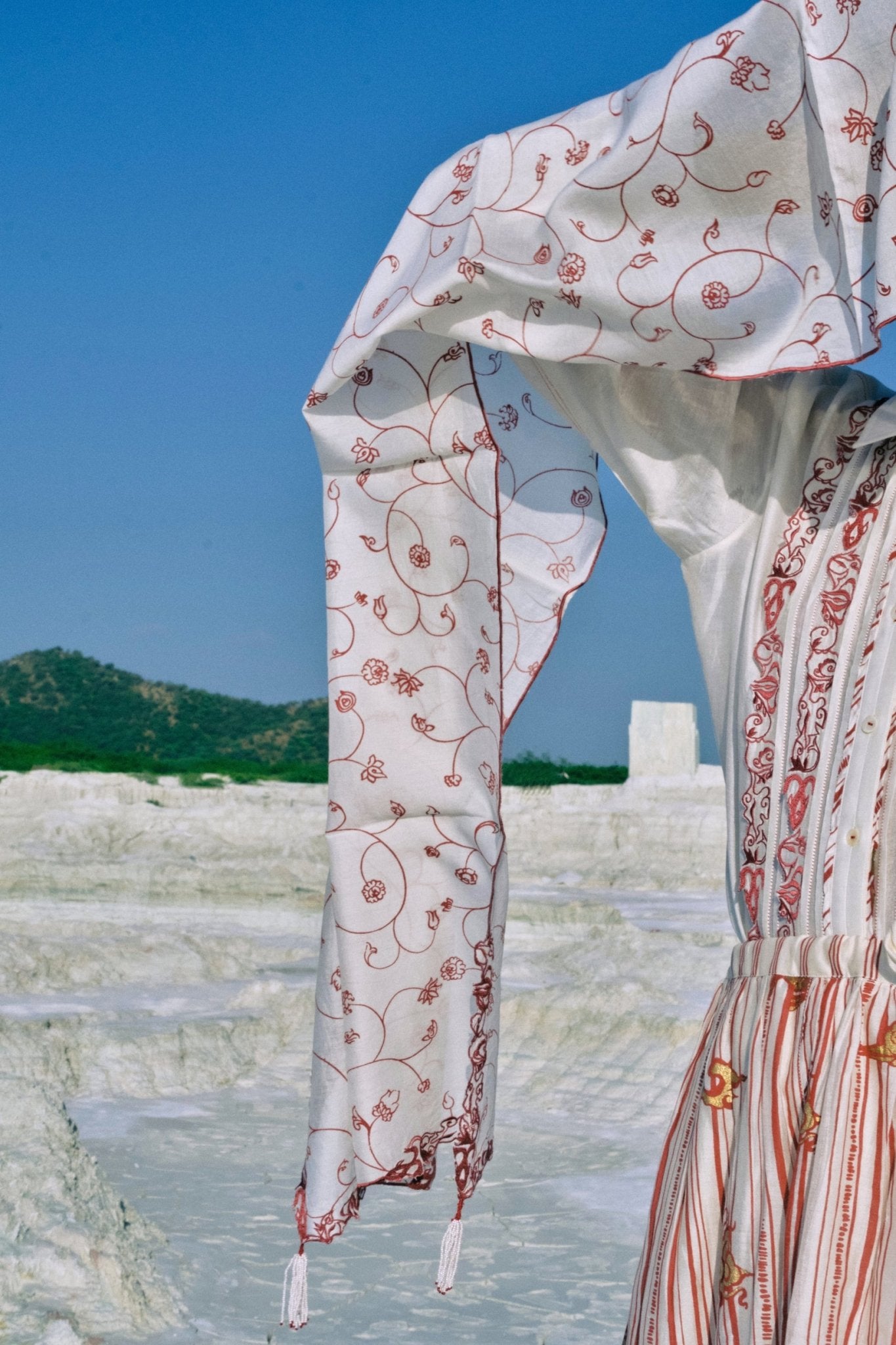 Ithaa Chanderi Scarf - CiceroniScarfAhmev