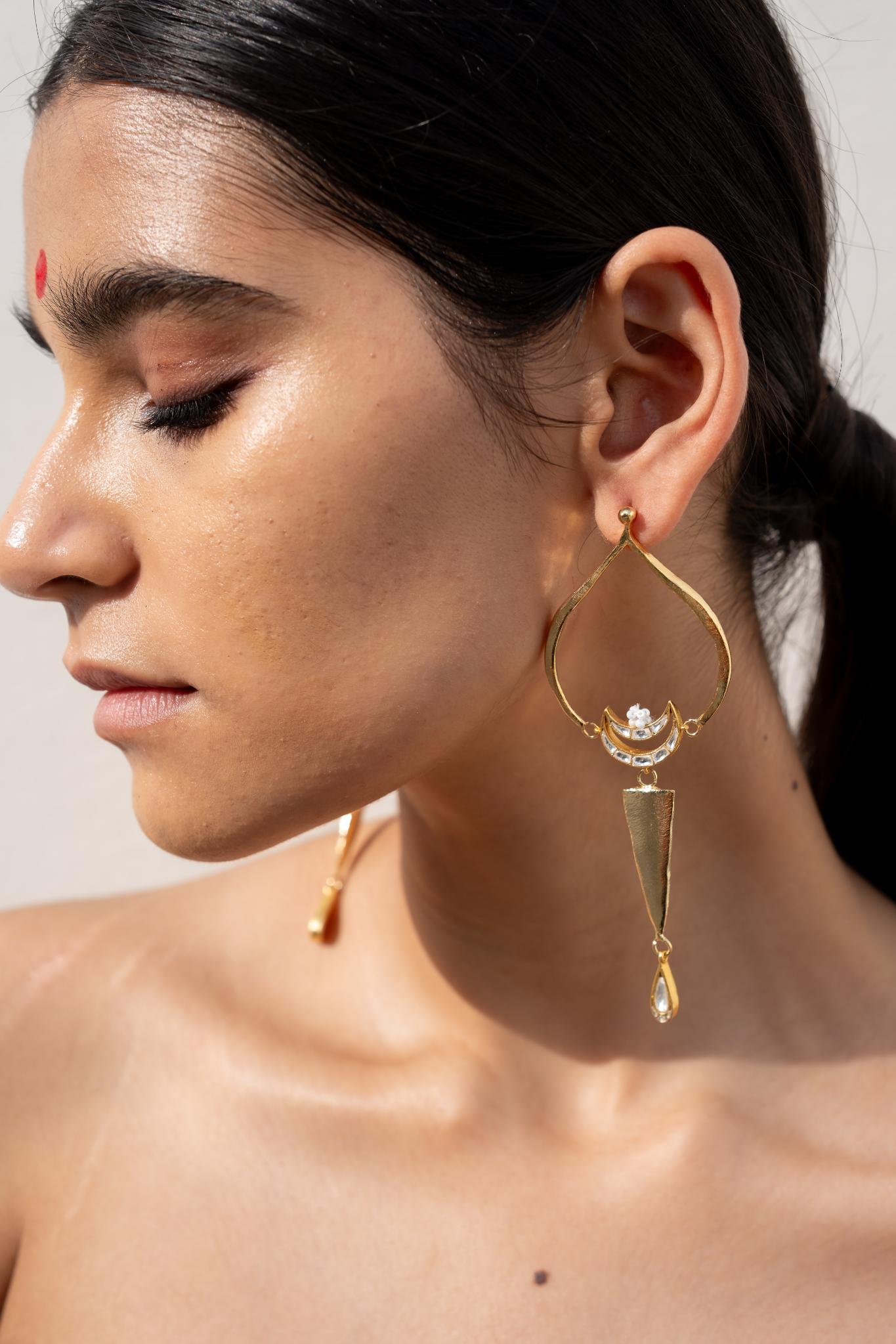 Jalsa Earrings - CiceroniEarringsAarjavee