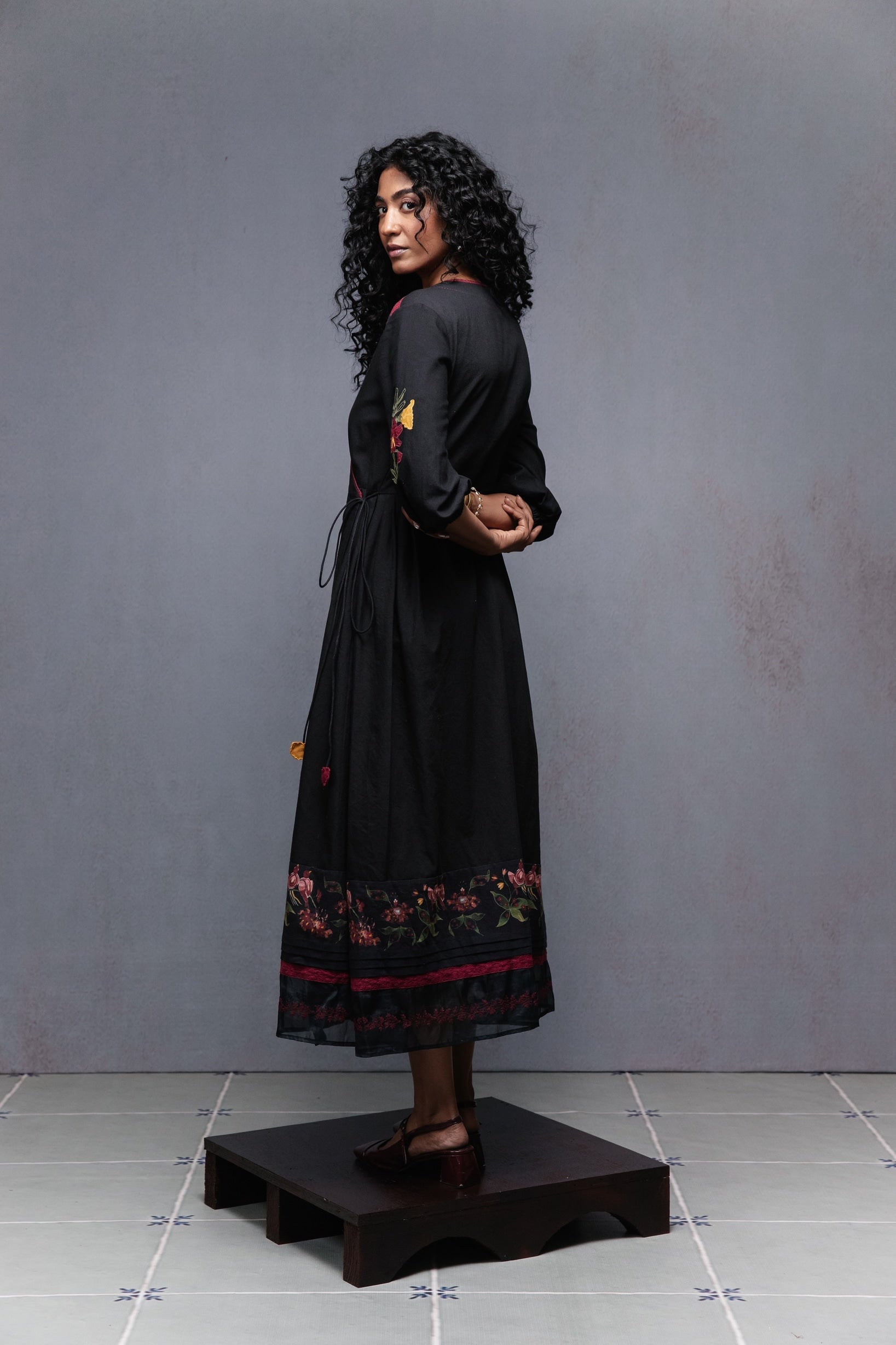 Jama Dress in Black - CiceroniDressesSubbah