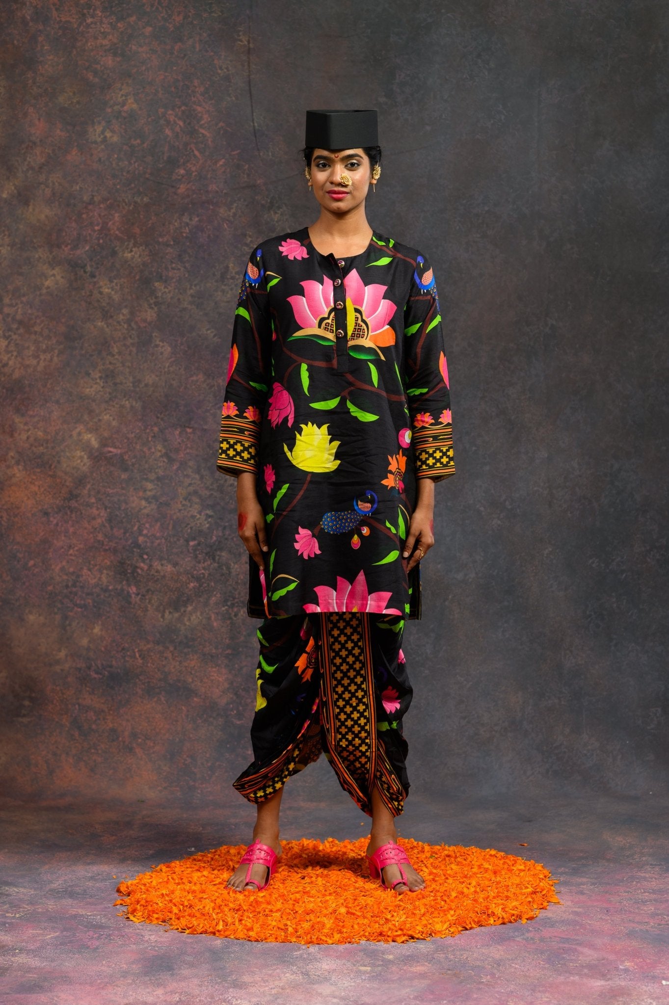 Kalamkari Black Kurta Set - CiceroniKurta SetsPrachi Kamat