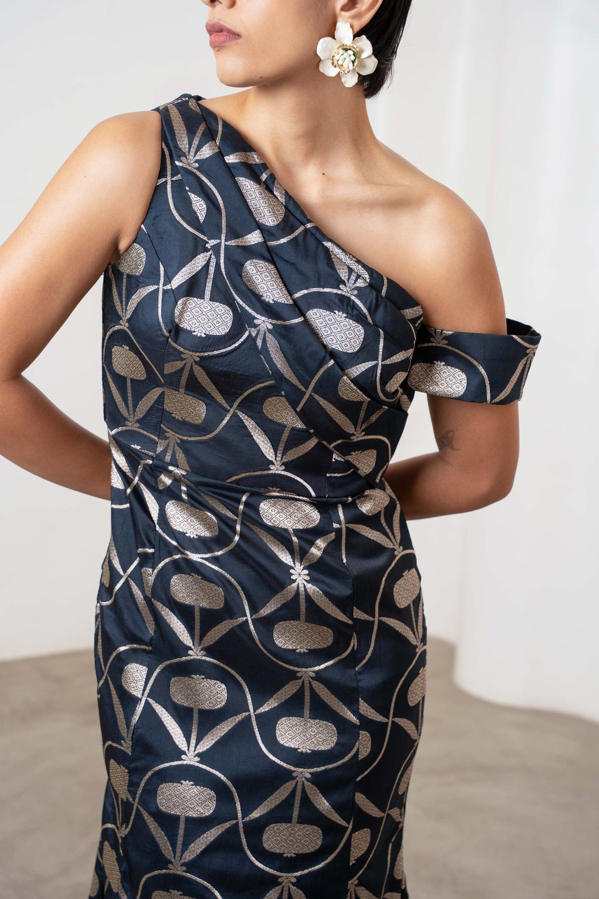 Kann Dress - CiceroniDressesShriya Singhi