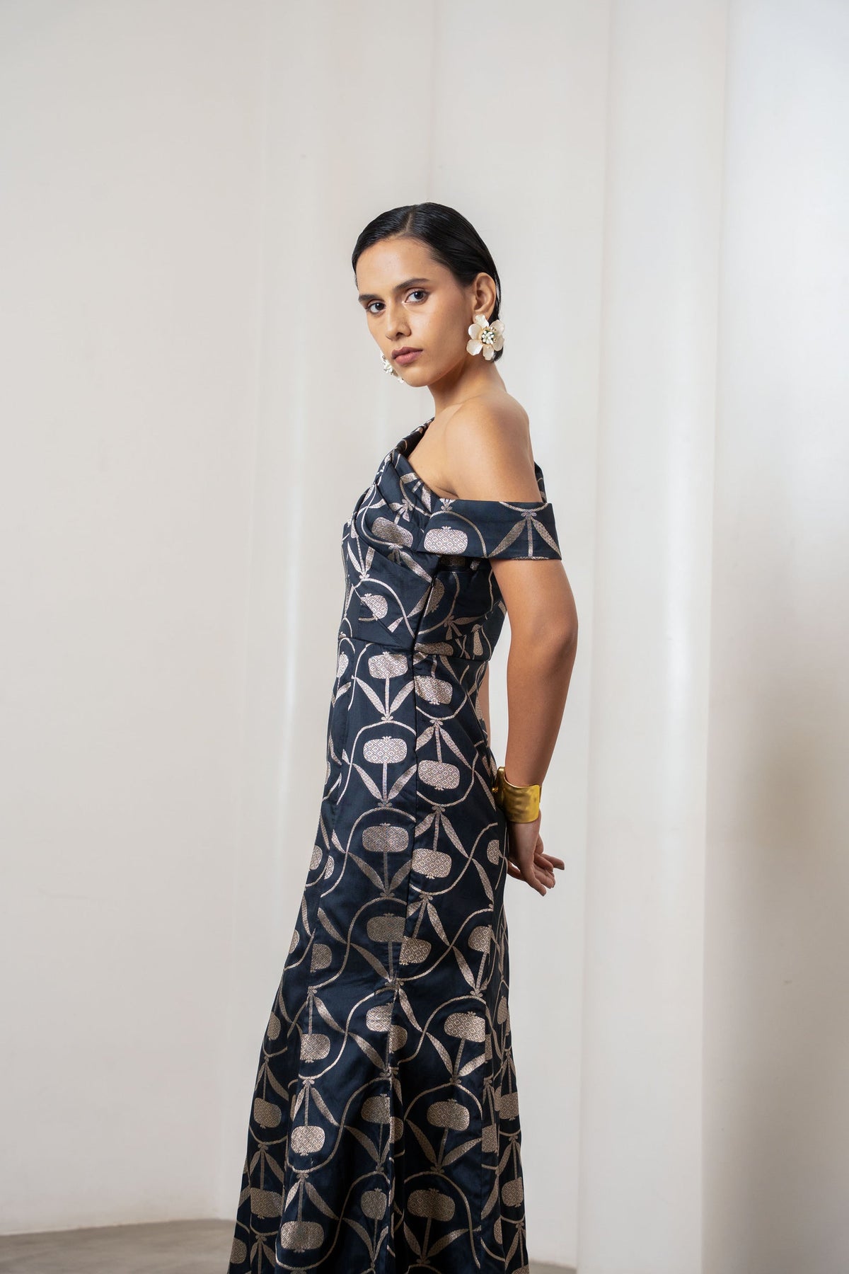 Kann Dress - CiceroniDressesShriya Singhi