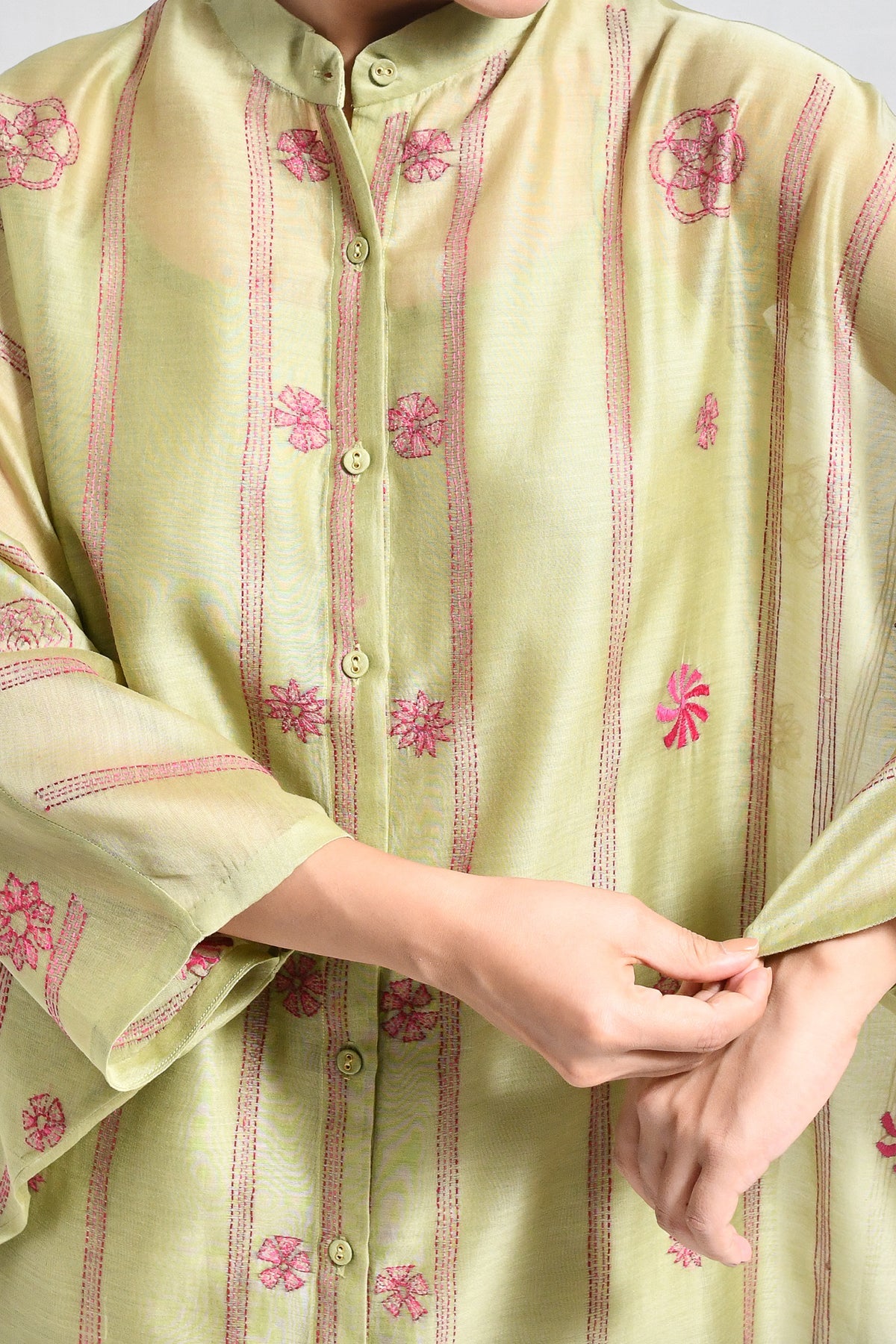 Kantha Embroidered Chanderi SIlk Kaftan Co - ord (Set of 3) - Pista Green - CiceroniKurta Set, Everyday WearHiranya