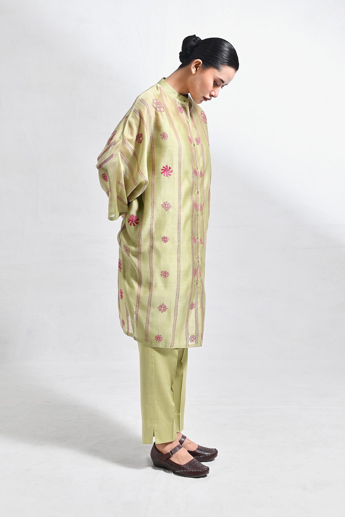 Kantha Embroidered Chanderi SIlk Kaftan Co - ord (Set of 3) - Pista Green - CiceroniKurta Set, Everyday WearHiranya