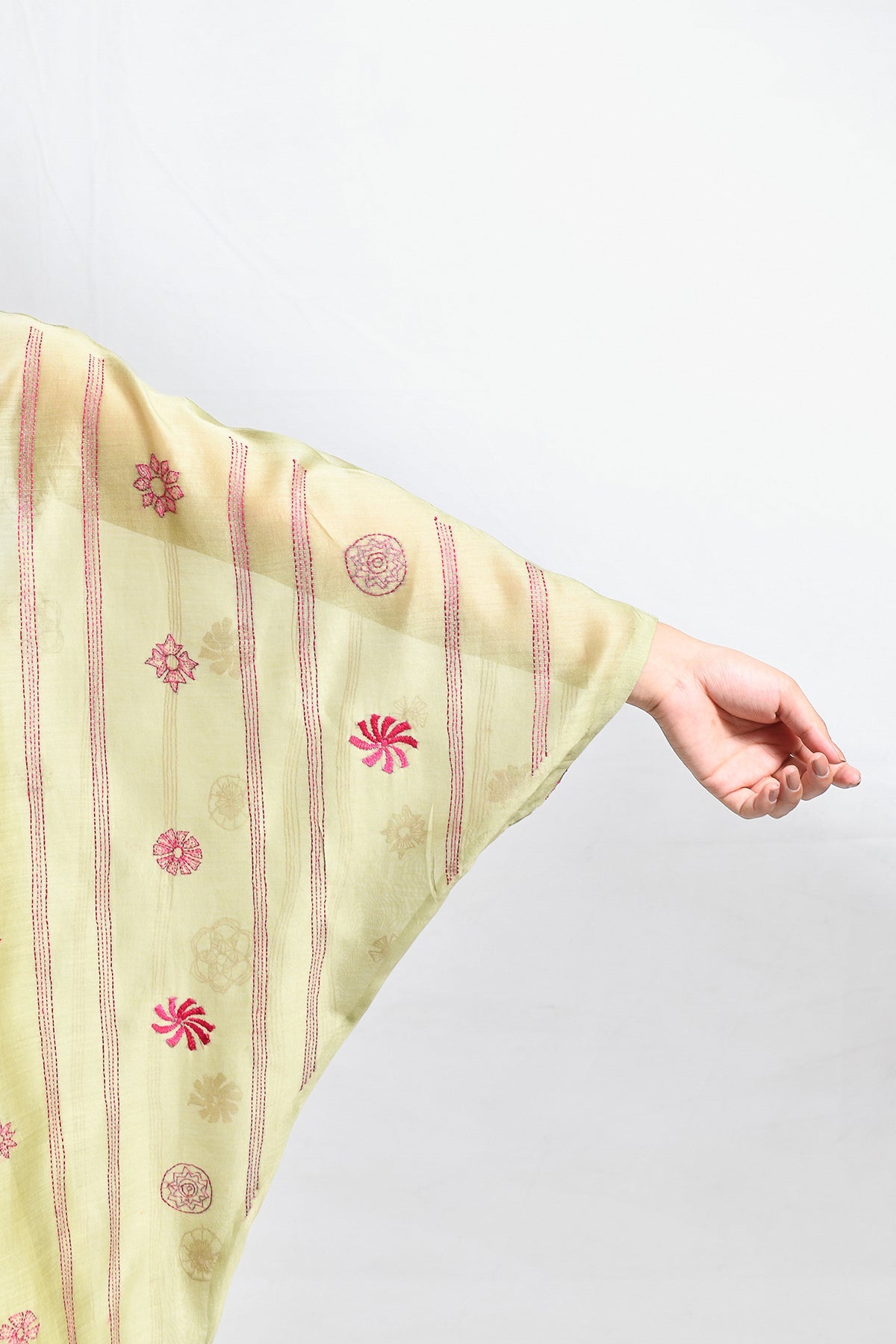 Kantha Embroidered Chanderi SIlk Kaftan Co - ord (Set of 3) - Pista Green - CiceroniKurta Set, Everyday WearHiranya