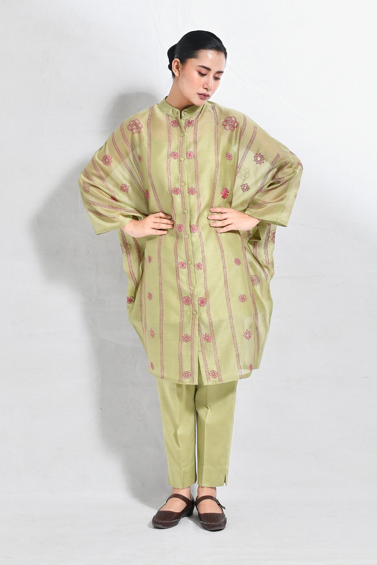 Kantha Embroidered Chanderi SIlk Kaftan Co - ord (Set of 3) - Pista Green - CiceroniKurta Set, Everyday WearHiranya