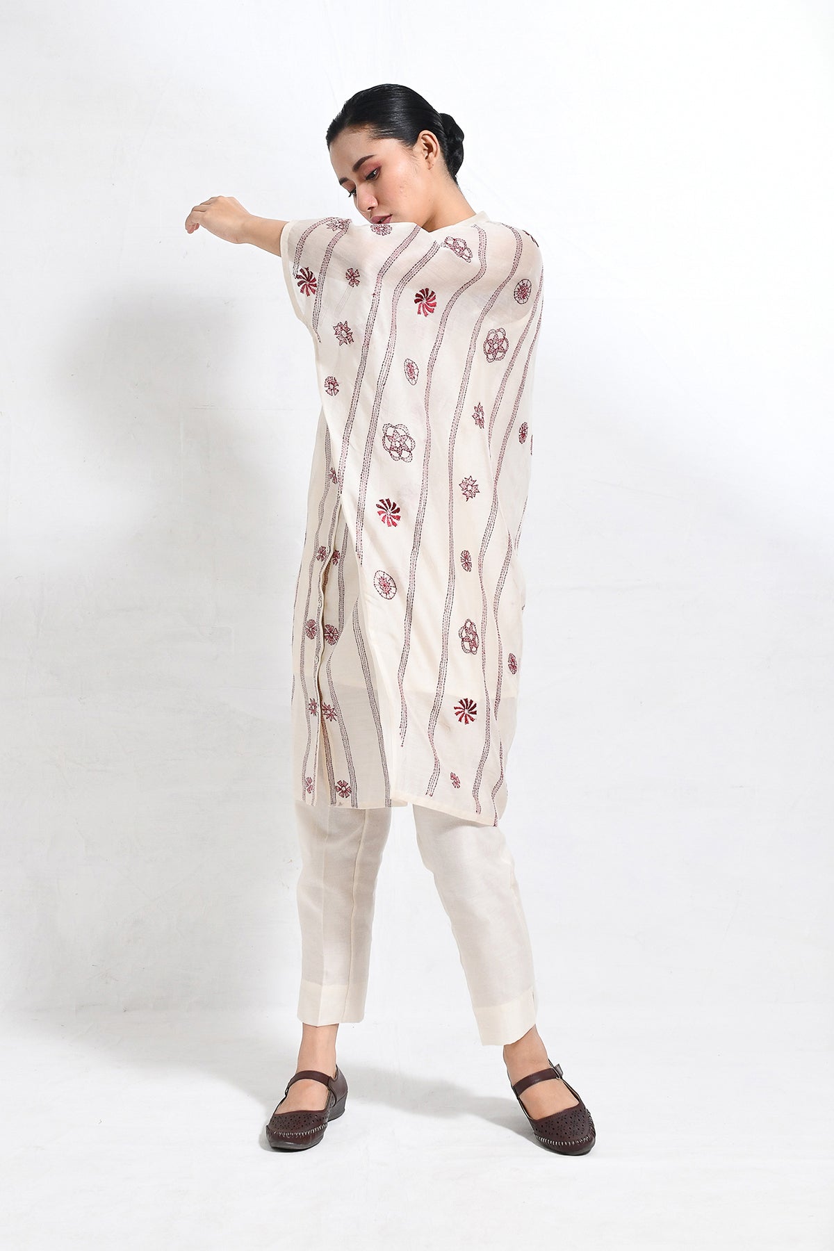 Kantha Embroidered Chanderi Silk Kaftan Co - ord (Set of 3) - CiceroniKurta Set, Everyday WearHiranya