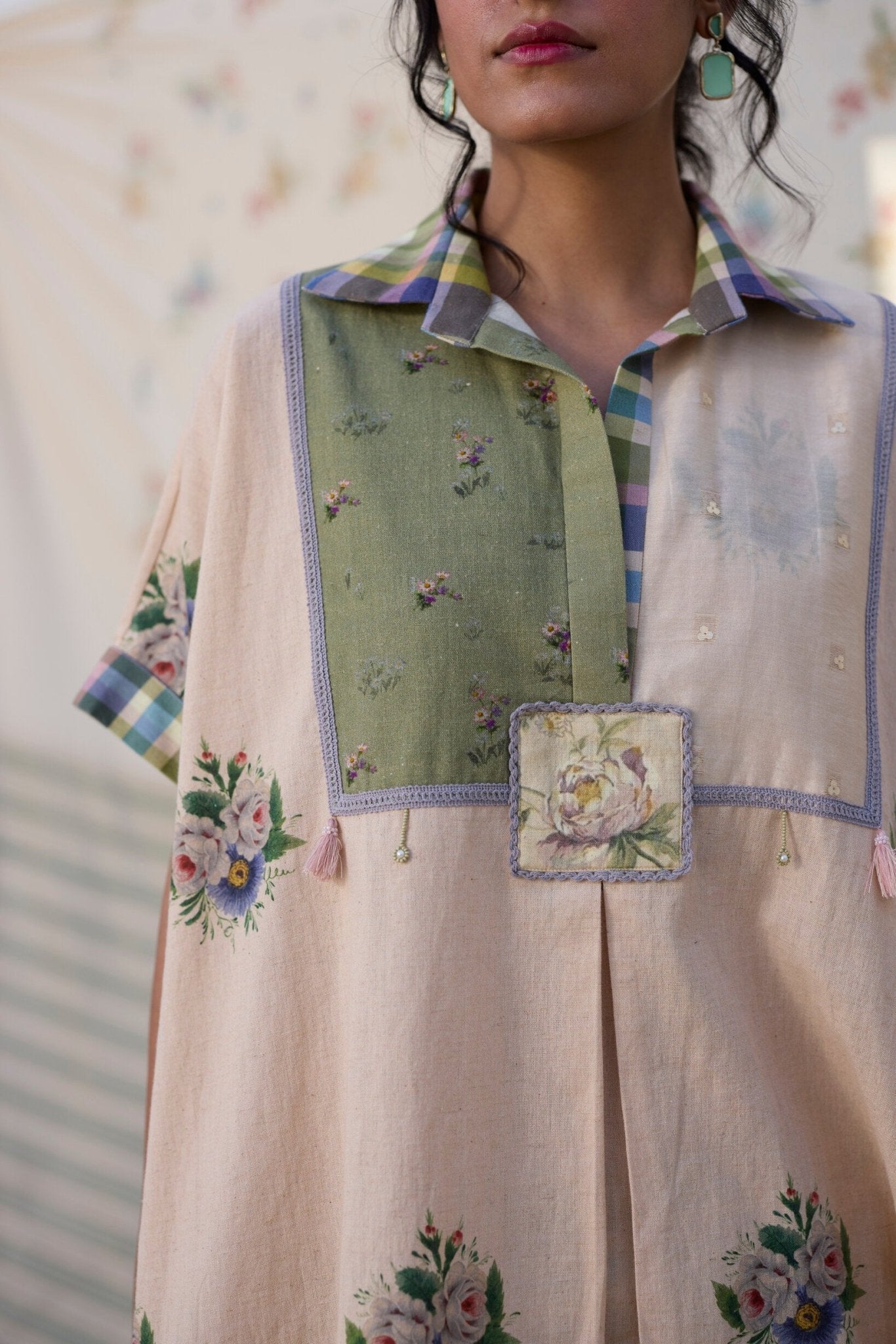 Kiiro Top - Ecru and Green - CiceroniTopsKhyati Rughani