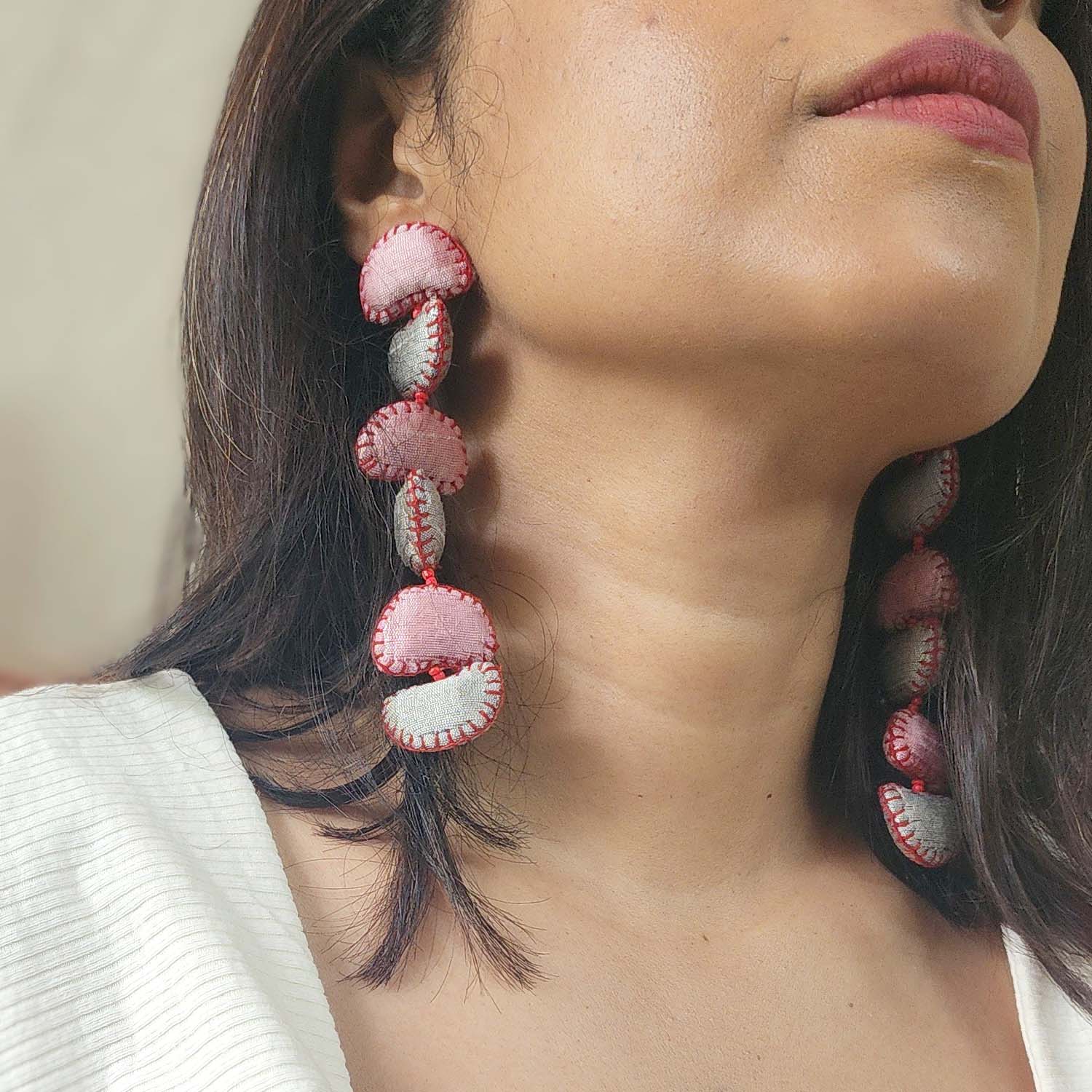 Kimaya Long Earrings - Pink - CiceroniEarringsPaulami
