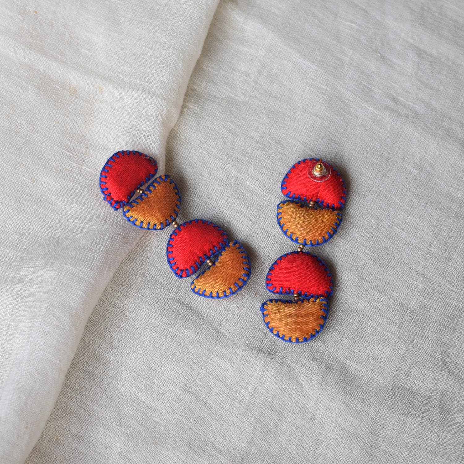 Kimaya Short earrings - Red - CiceroniEarringPaulami