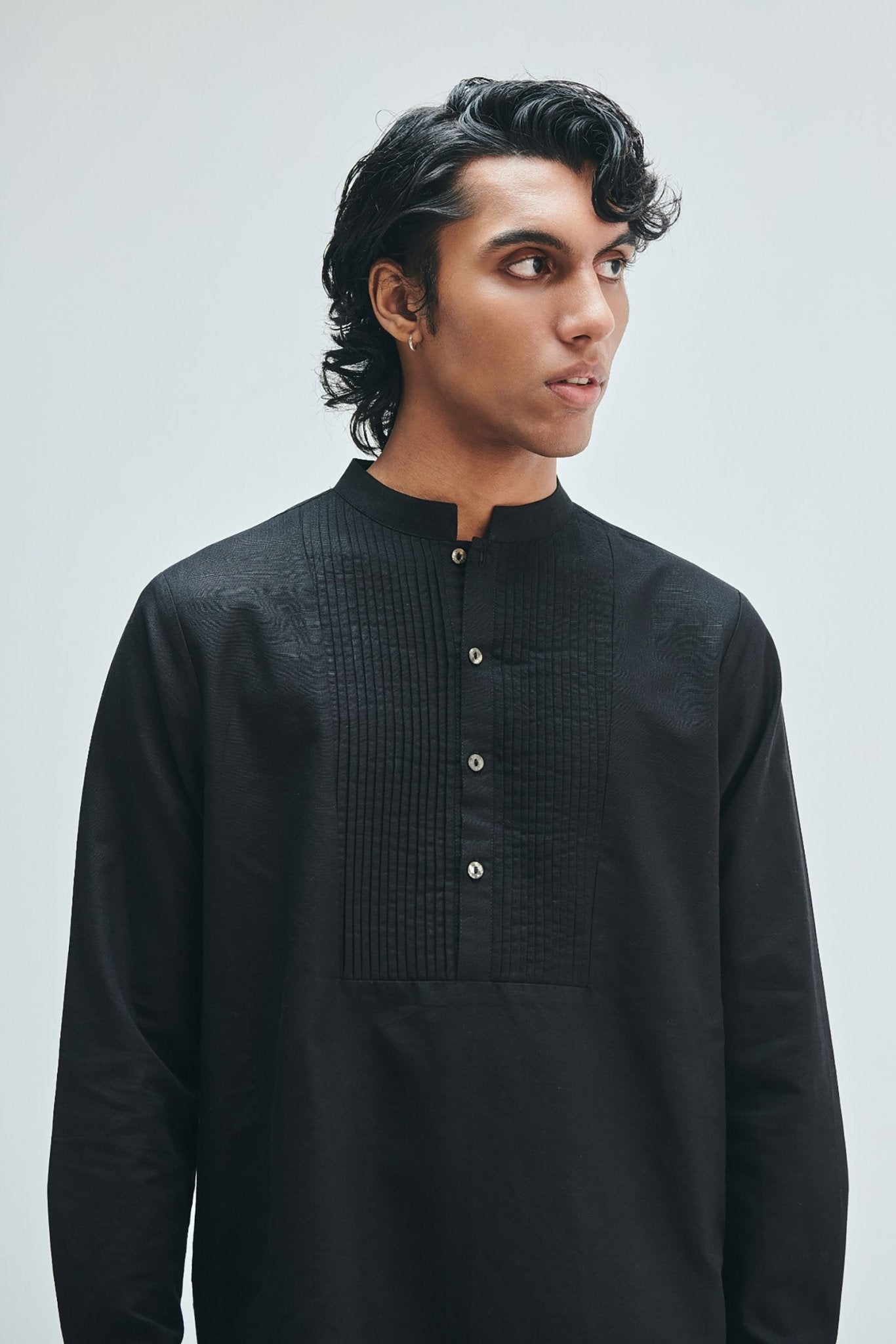 Kohl Co-Linen Men's Pleated Yoke Kurta - CiceroniKurtaSaphed