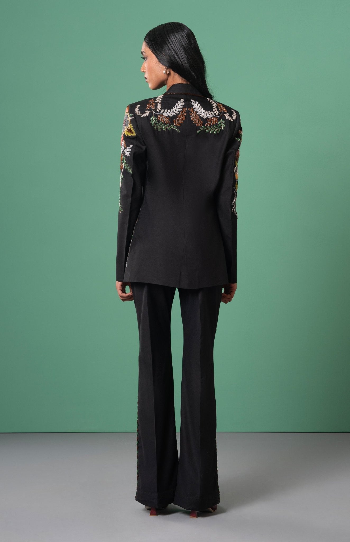 Kuro Embroidered Blazer Set - CiceroniCo - ord SetAdvait