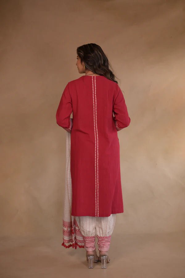 Kurta, with focus weaving details and hand embroidery - CiceroniKurta Set, Everyday WearRang by Rajvi