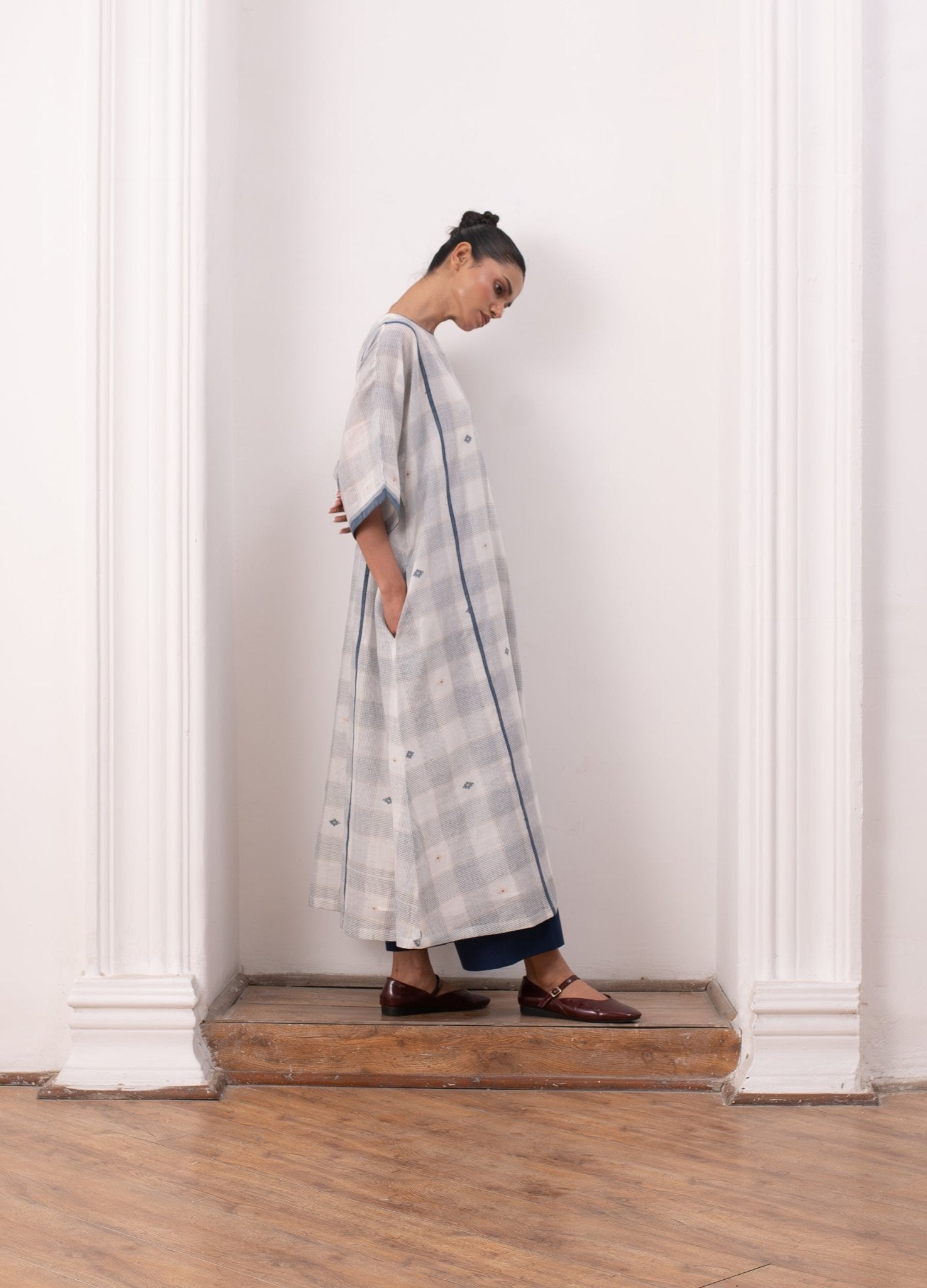 Kusama Jamdani Set - White & Indigo - CiceroniKurta Set, Everyday WearHiranya