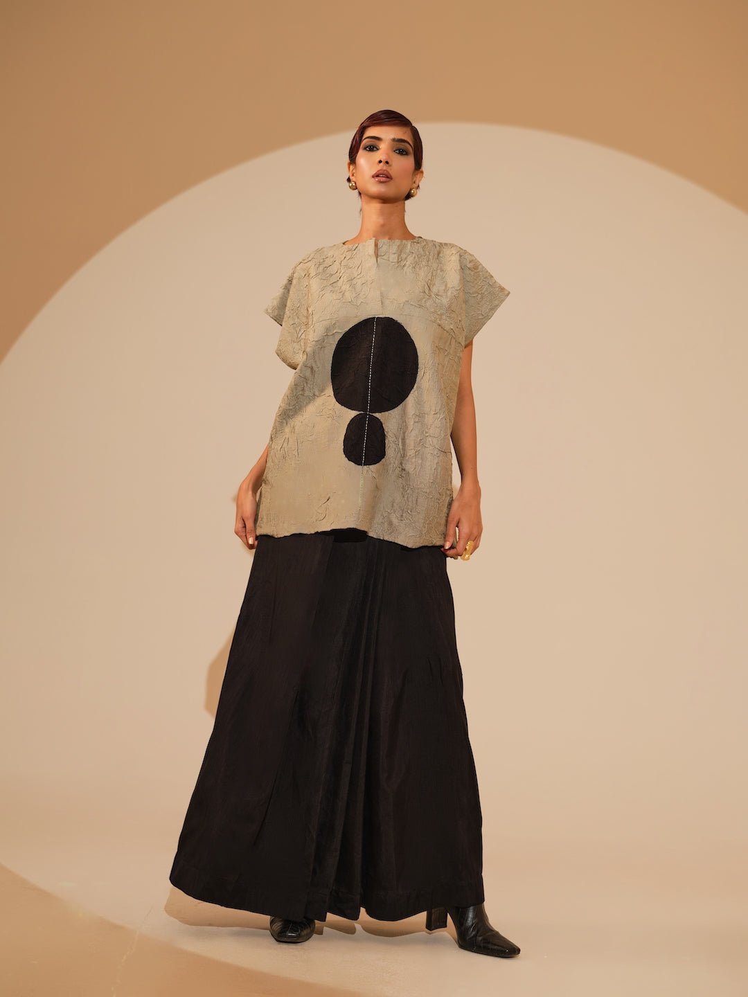 Lane Top - Taupe and Black - CiceroniTopsStoique