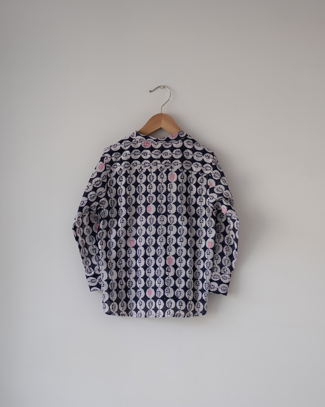 Lata Cotton Monstera Print Full Sleeve Shirt - CiceroniKurtaLove The World Today