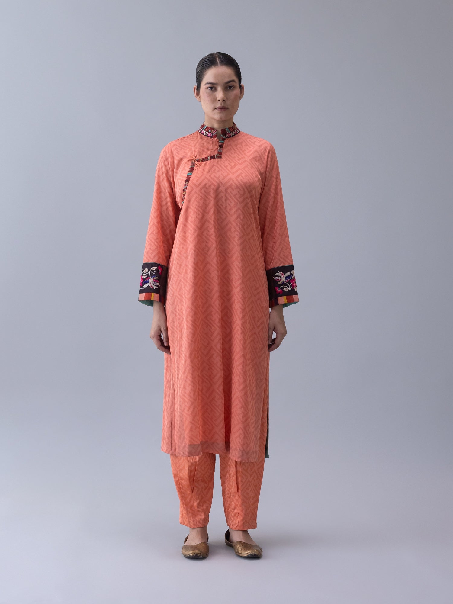 Layap Kurta - CiceroniKurtaShades of India