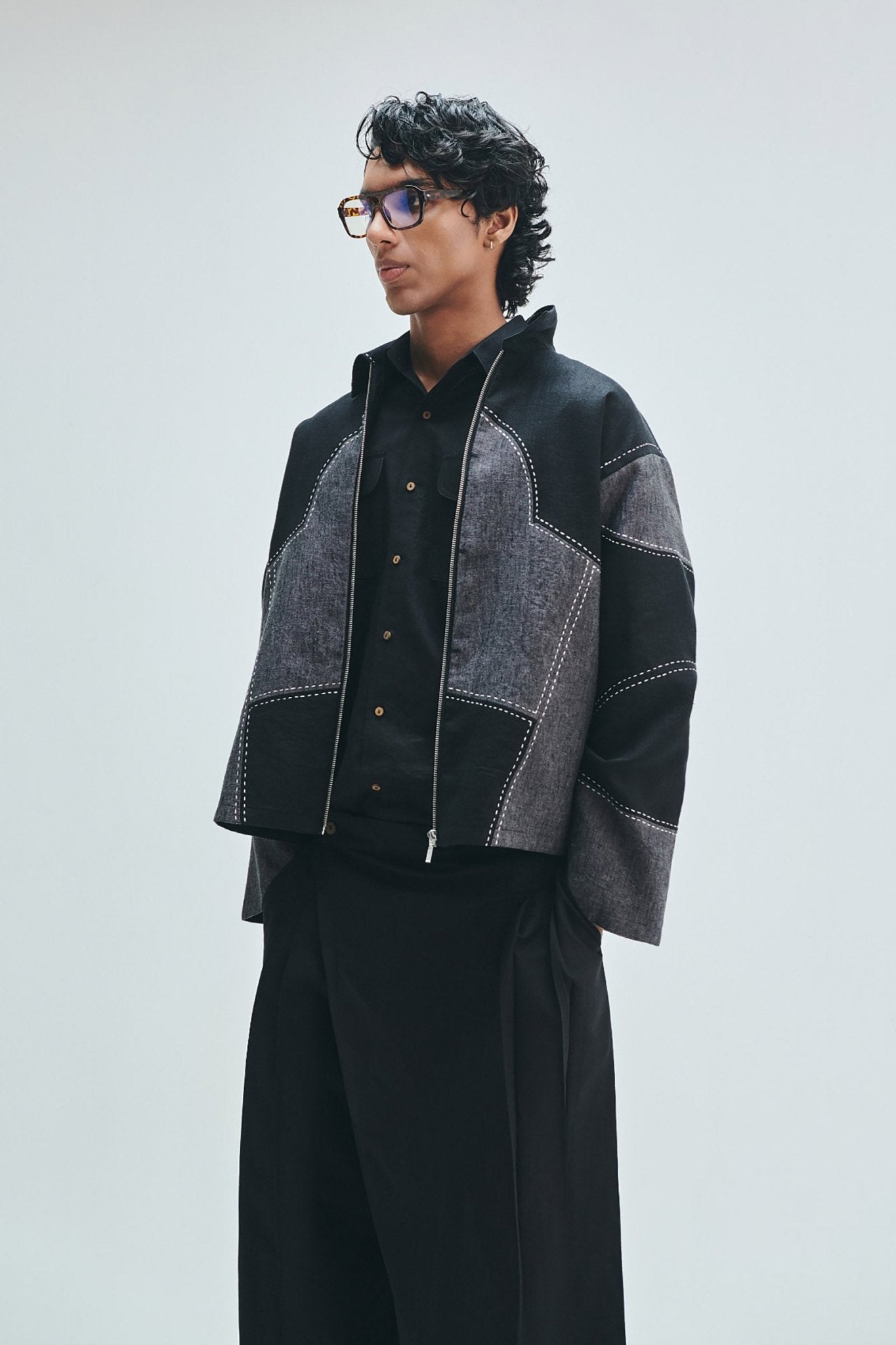 Linen Kantha Men’s Applique Panelled Jacket - CiceroniJacketSaphed