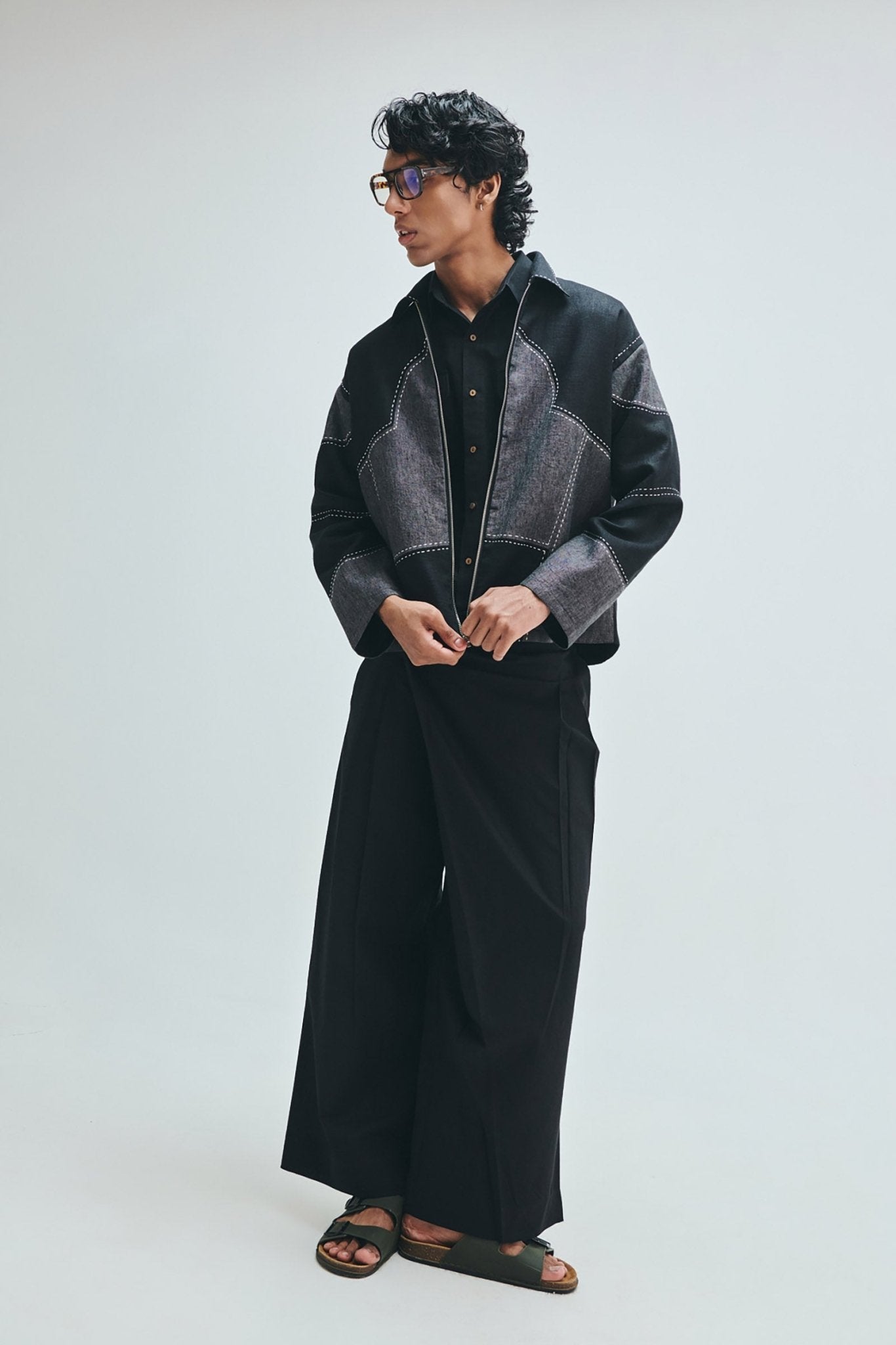 Linen Kantha Men’s Applique Panelled Jacket - CiceroniJacketSaphed