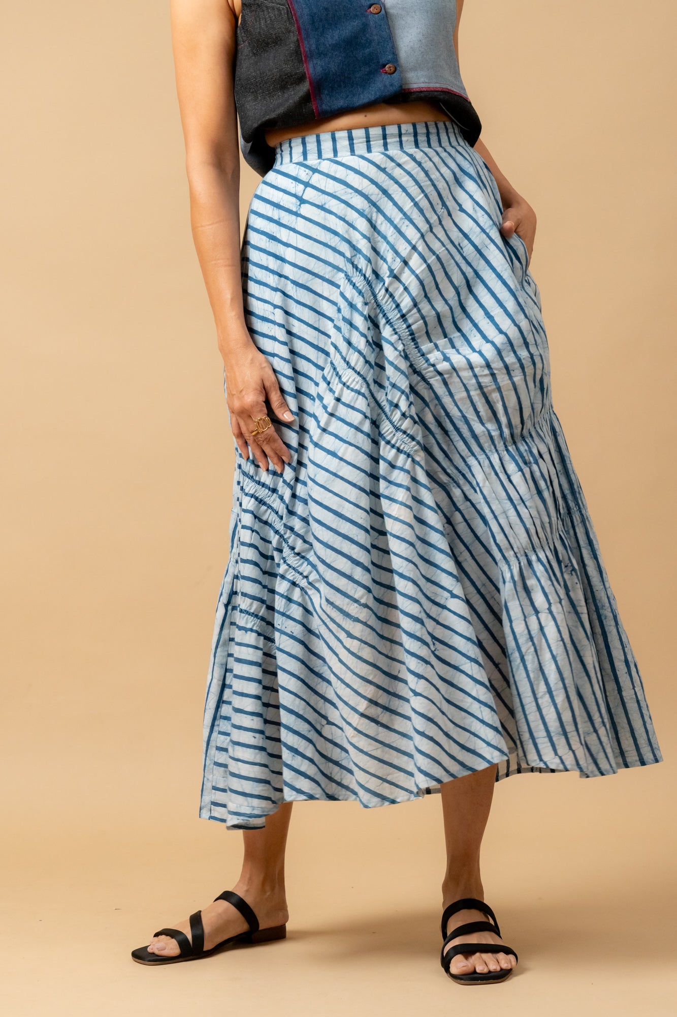 Lizzy Batik Stripes Skirt - CiceroniSkirtsDoodlage