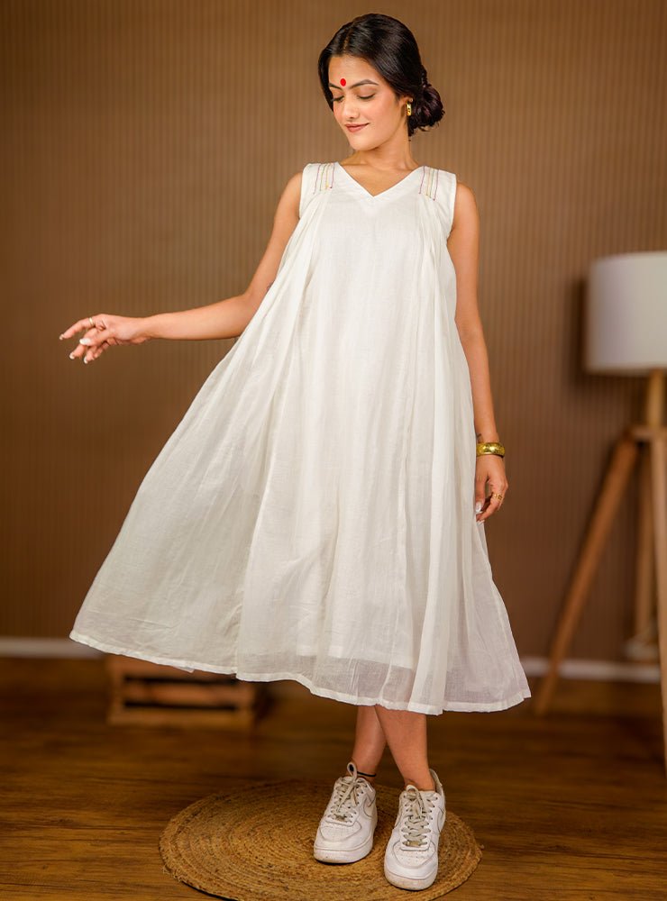 Luna Dress - White - CiceroniDressesPrathaa