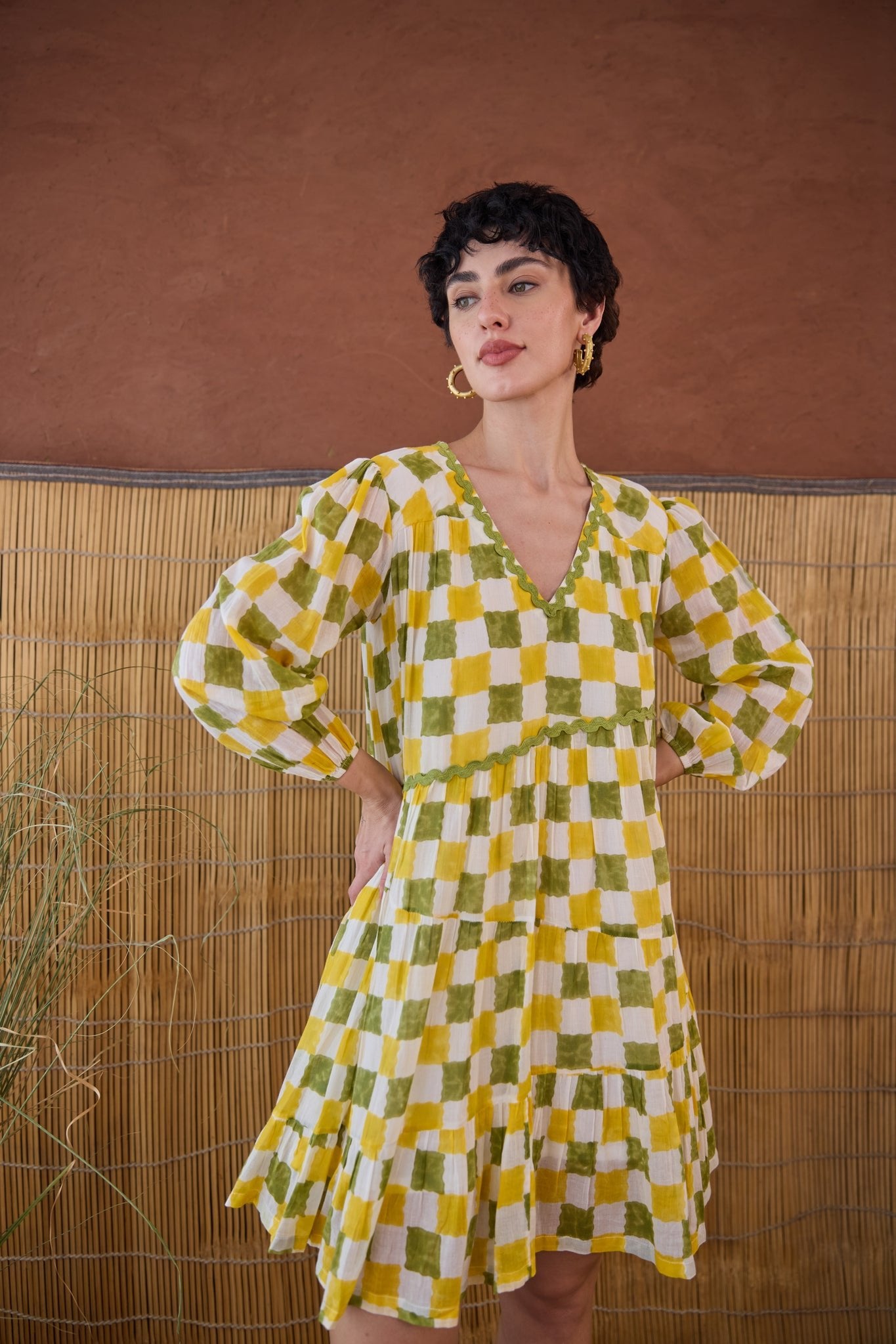 Lush Line Dress - CiceroniDressesTaro