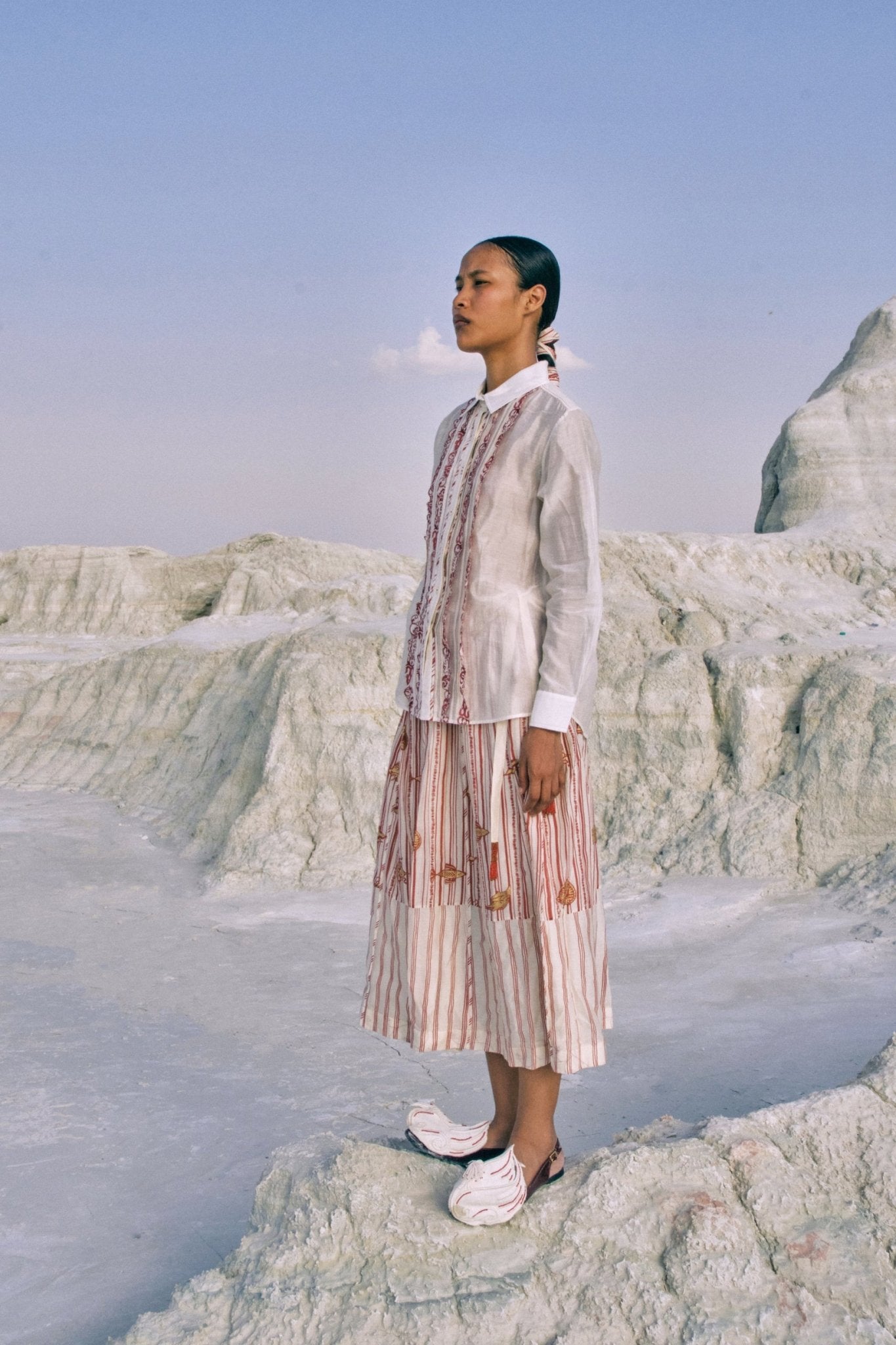 Lwin Classic Lace Shirt - CiceroniWomen ShirtsAhmev