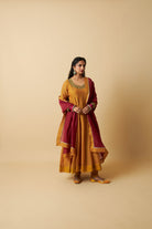 Madhubala Embroidered Kurta Set- Set of 3 - CiceroniKurta Set, Festive WearPants and Pajamas