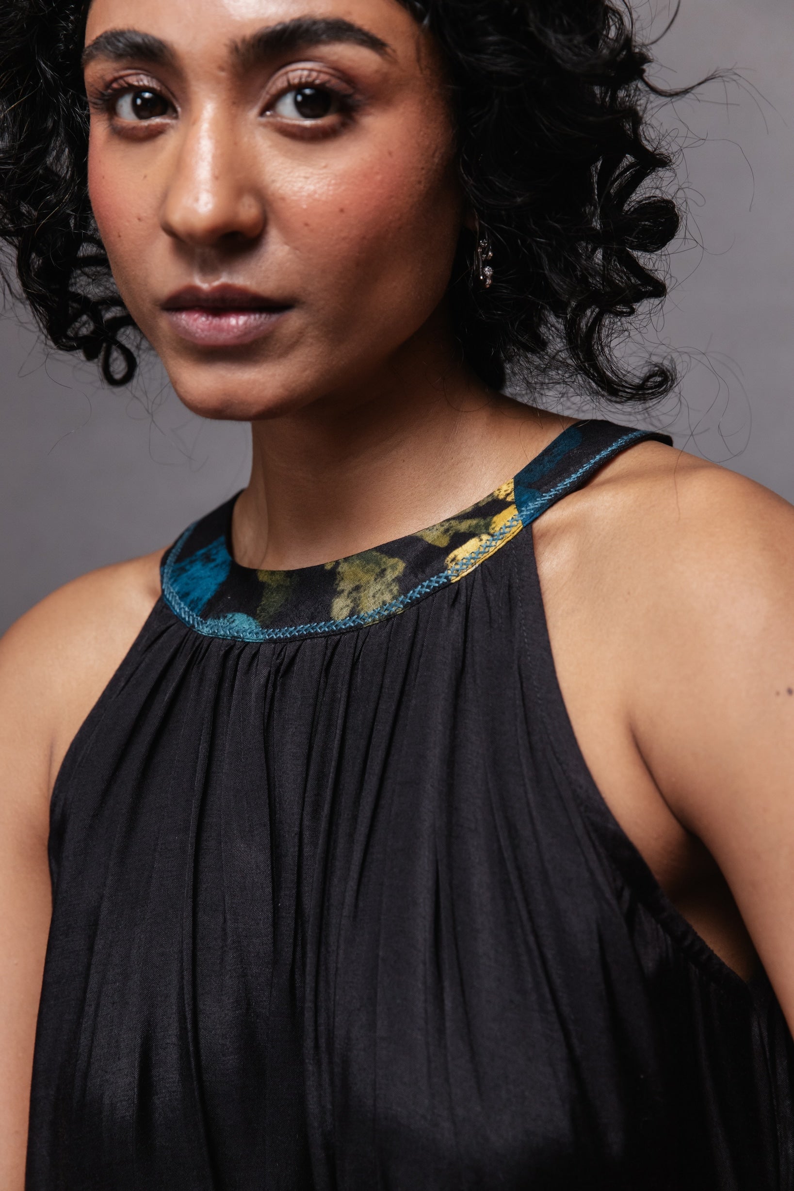 Malaiya Dress in Black - CiceroniDressesSubbah