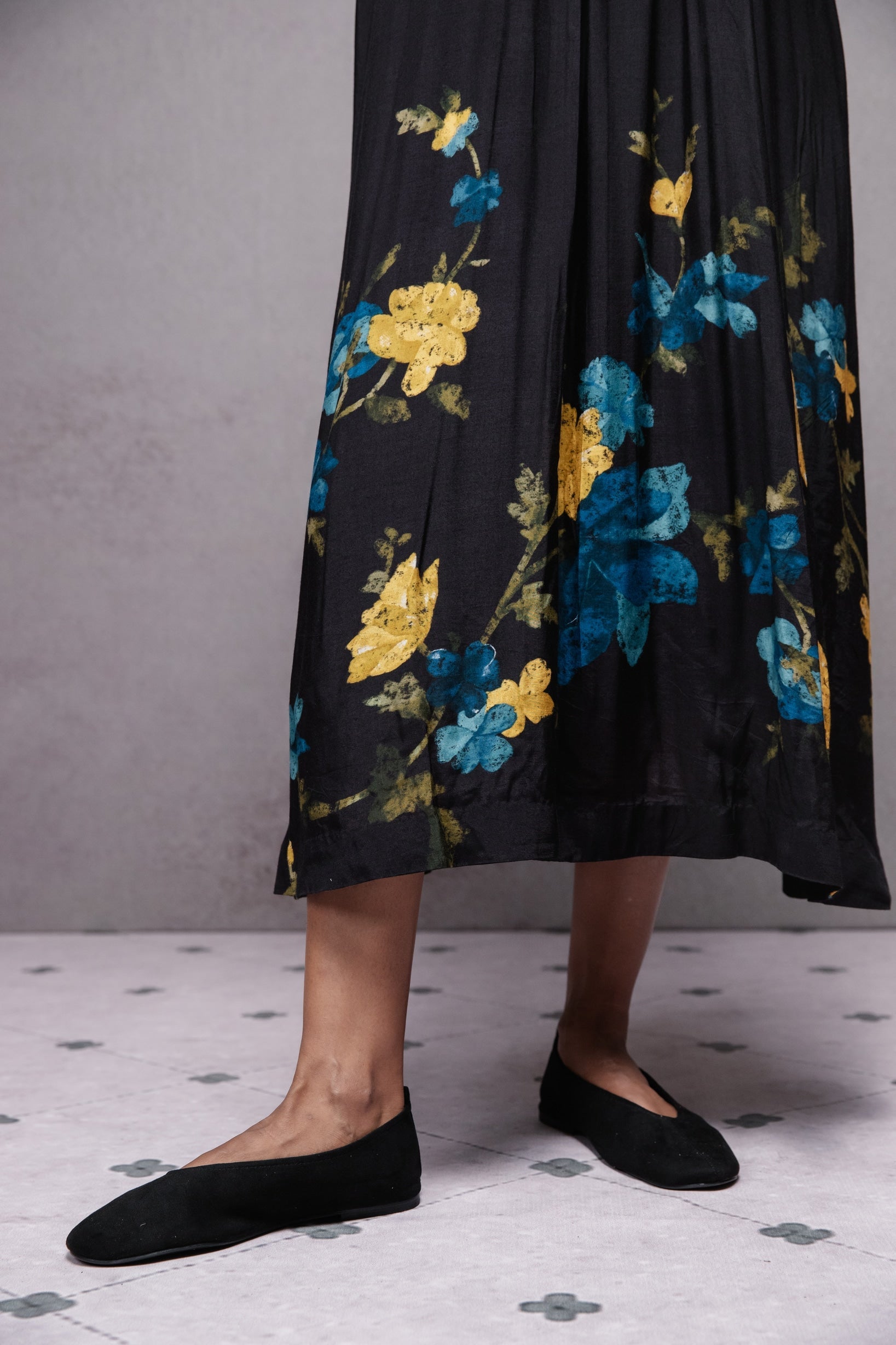 Malaiya Dress in Black - CiceroniDressesSubbah