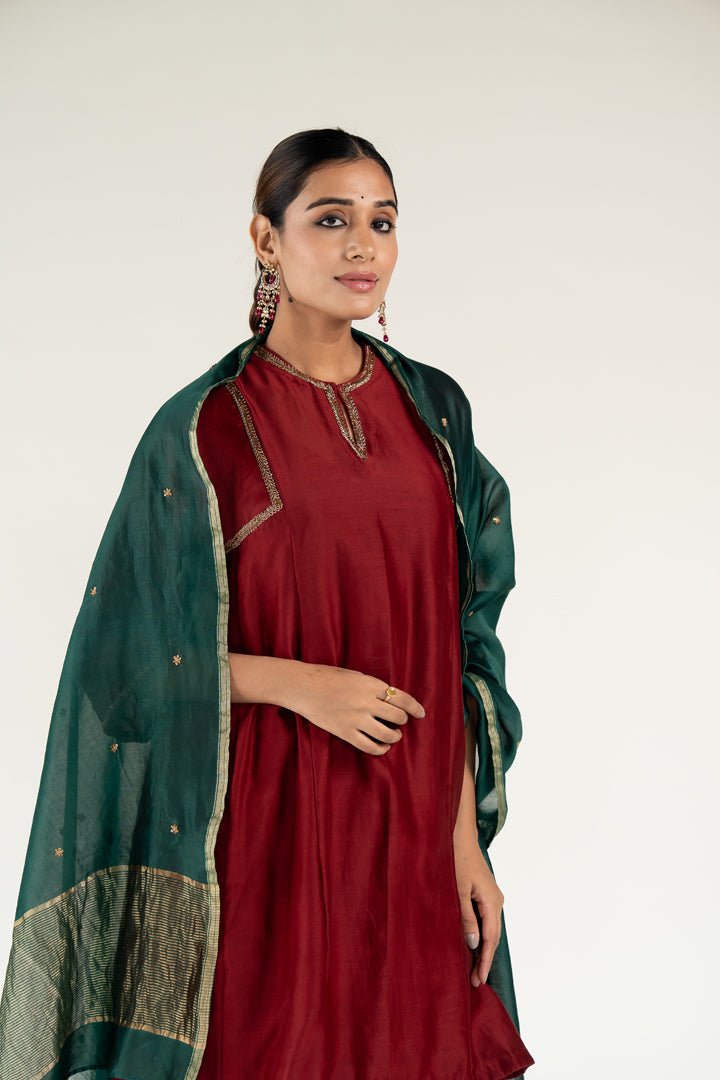 Maroon Zainab Kurta Set with Ayra Odhani - CiceroniKurta Set, Festive WearNirjara