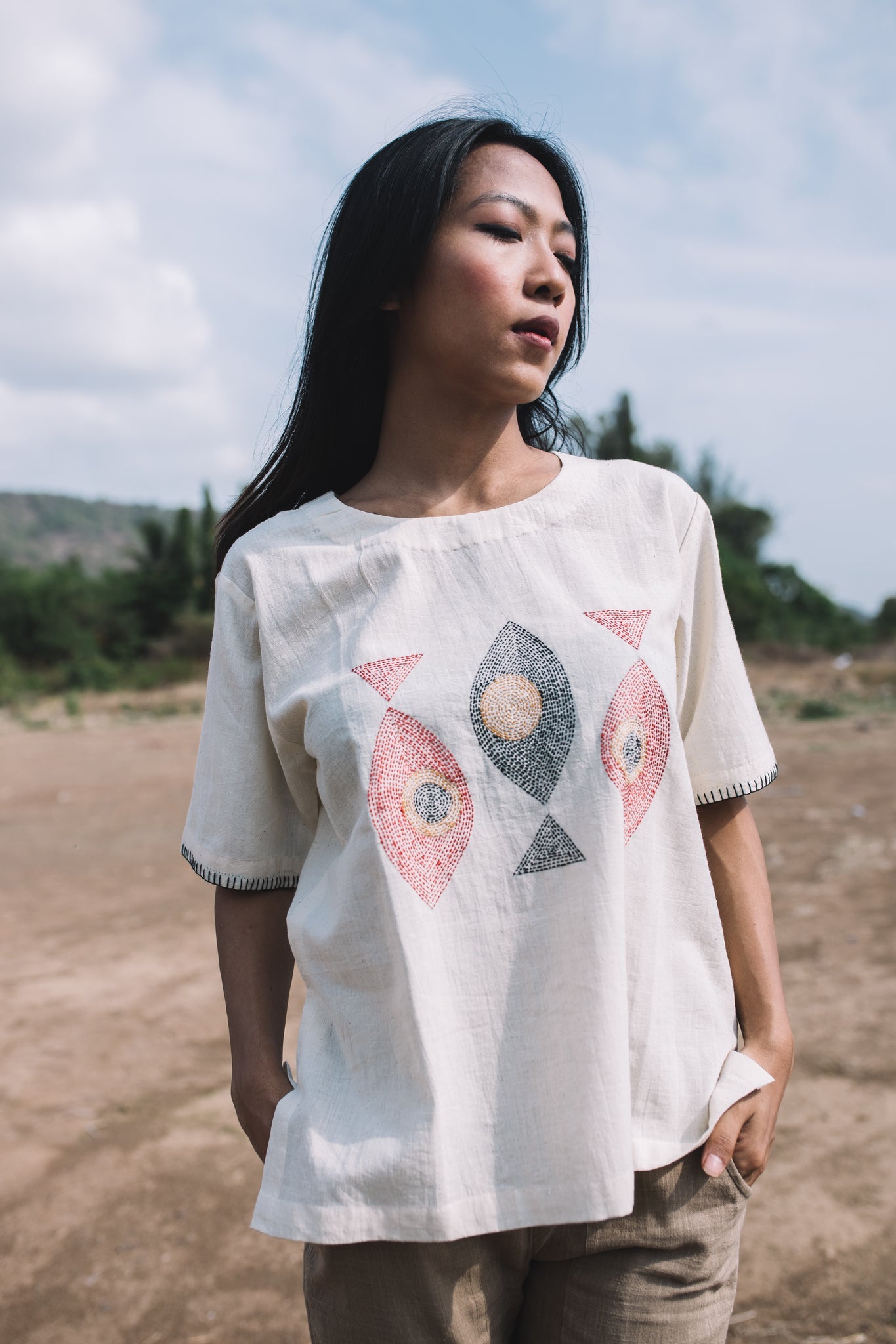 Matsya Box Top - White - CiceroniTopsIra