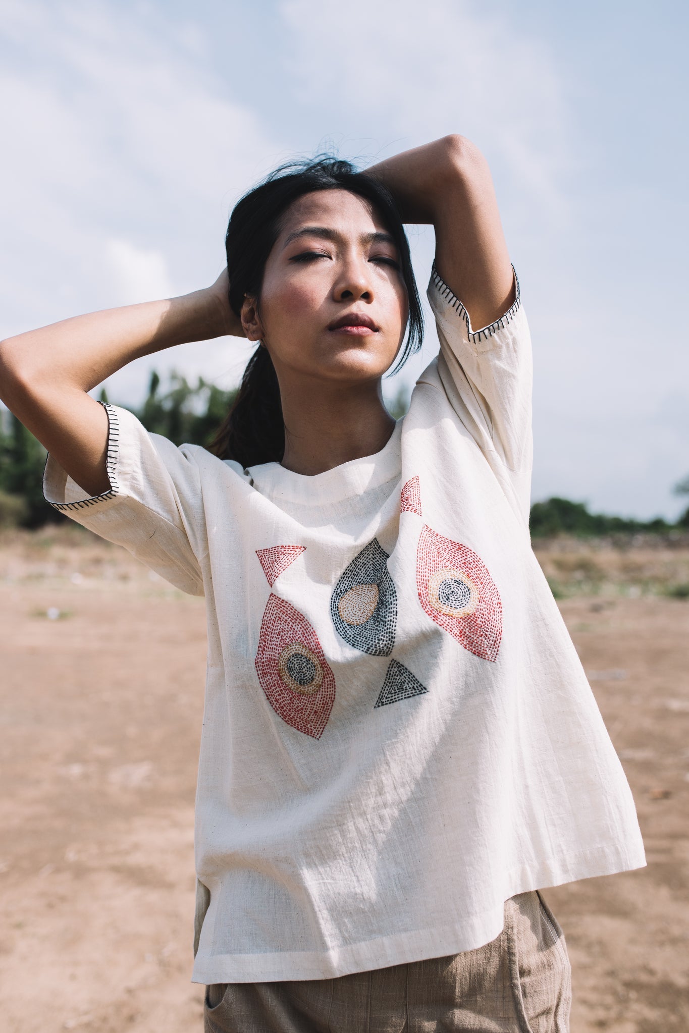 Matsya Box Top - White - CiceroniTopsIra