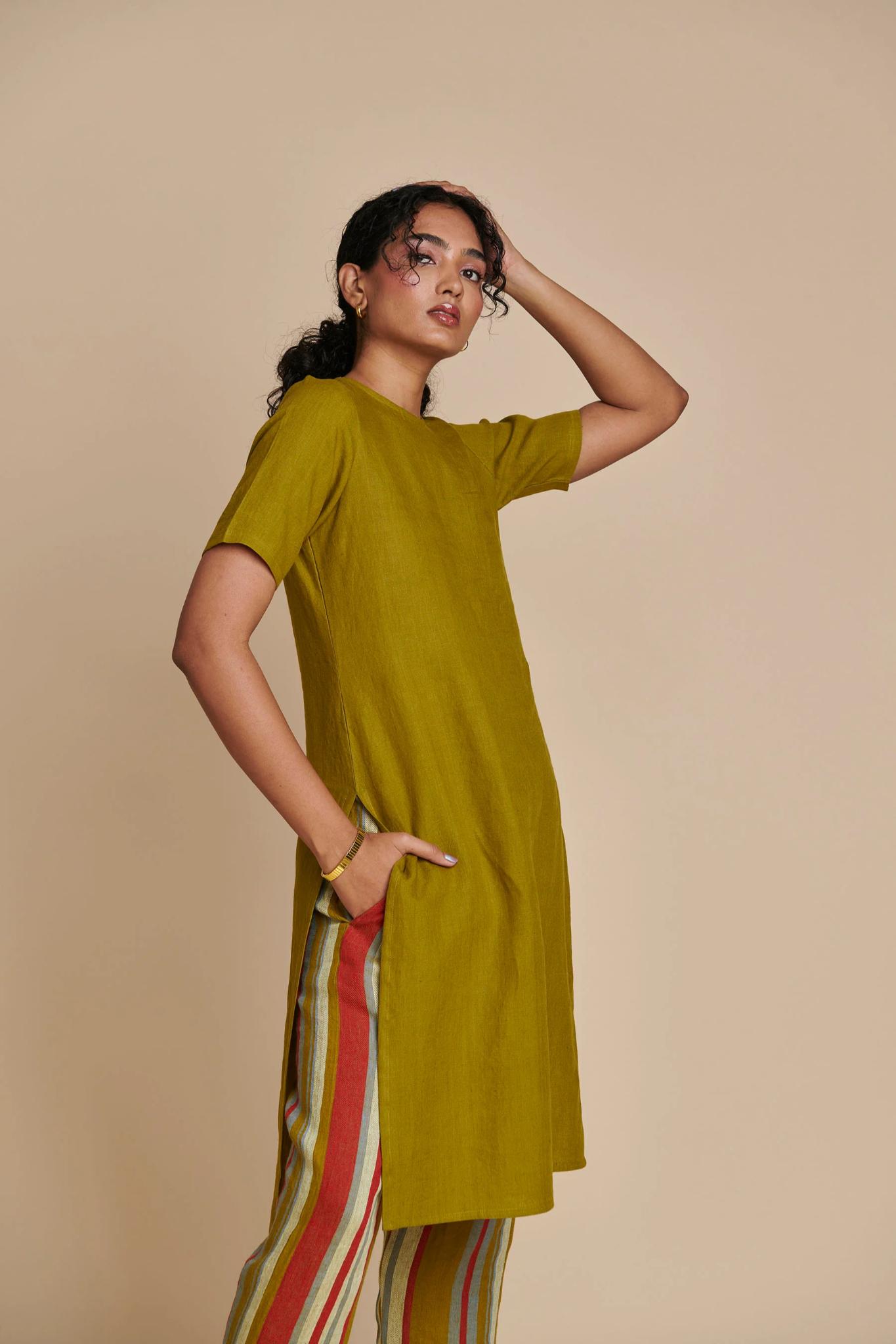 Mehendi Linen Half Sleeves Kurta Set - CiceroniKurta SetSaphed