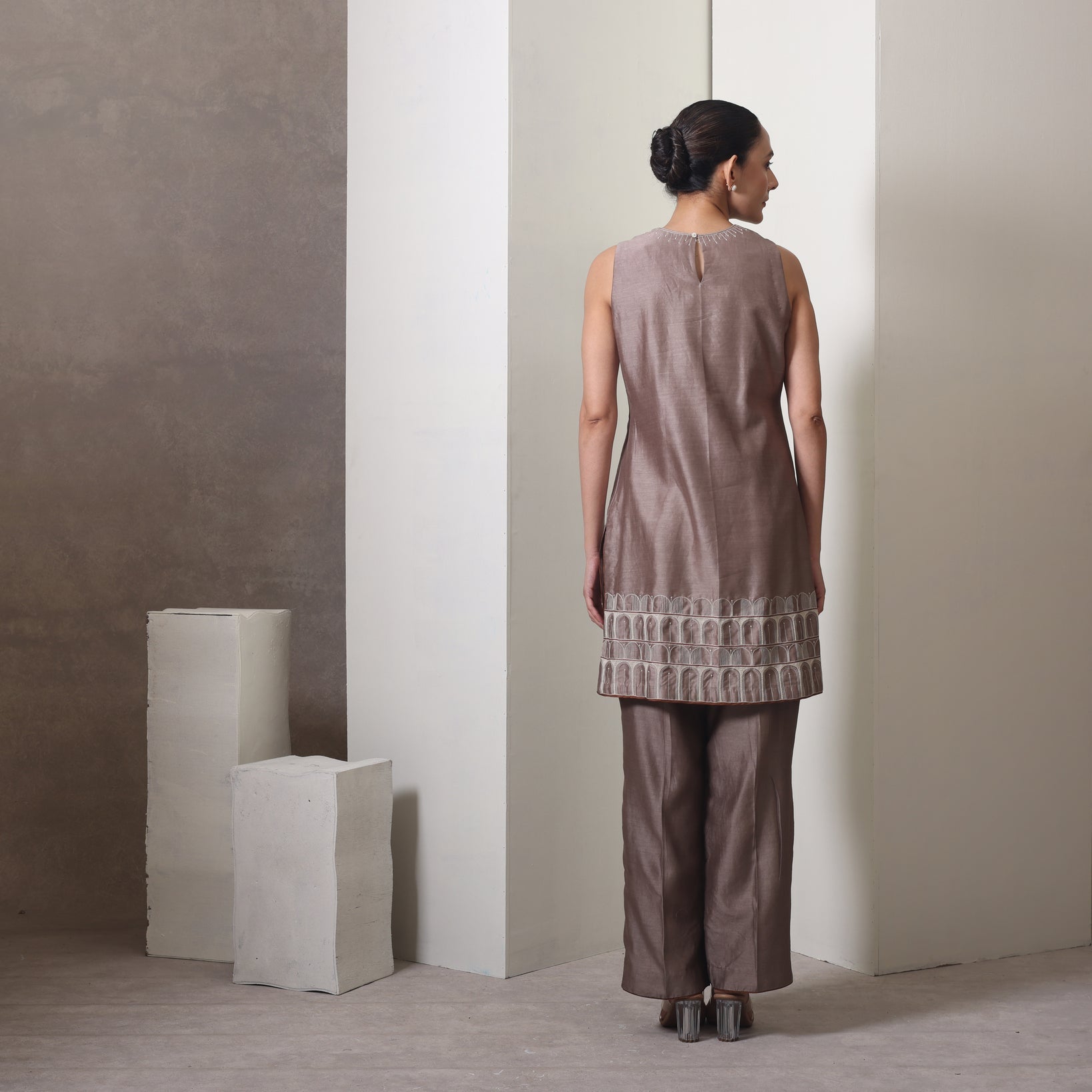 Mehraab Outfit - CiceroniKurta Set, Festive WearChokhi Chorri