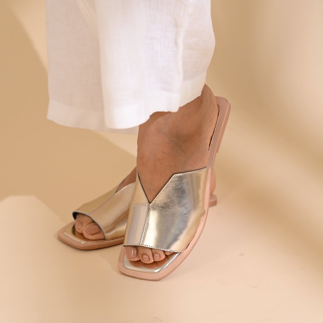 Metallic V Mule - CiceroniFlatsZanzibar Living