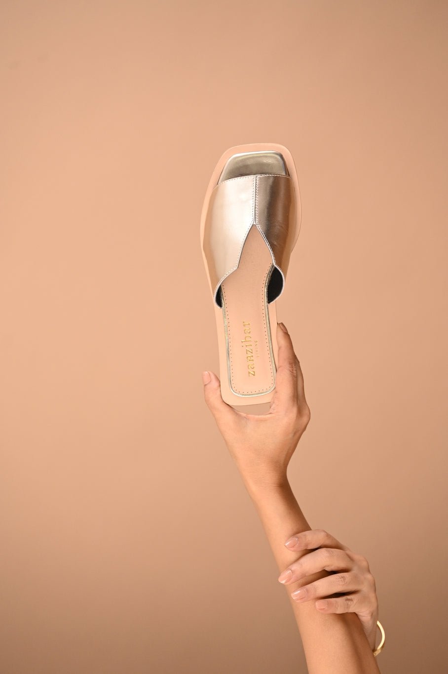 Metallic V Mule - CiceroniFlatsZanzibar Living