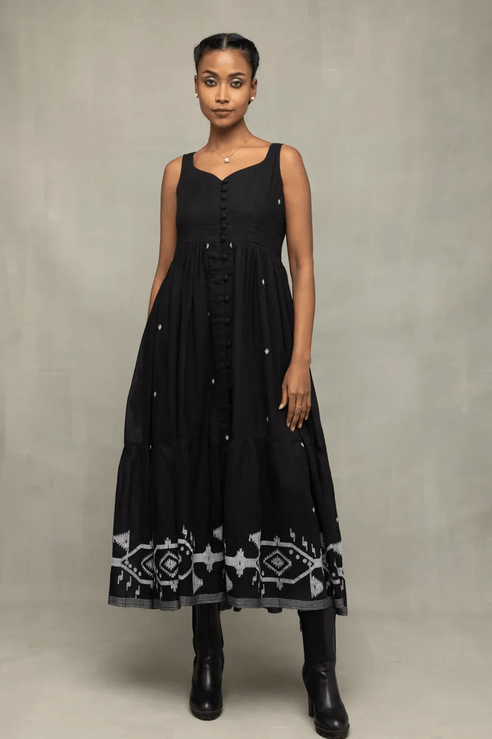 Midnight Black Handwoven Jamdani Tiered Midi Dress - CiceroniDressesSutra Art of Clothing