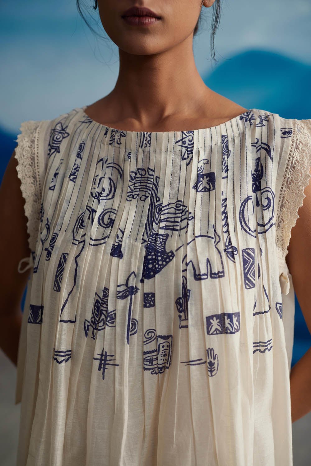 Mignon Pleated Neck Dress - CiceroniDressesAhmev