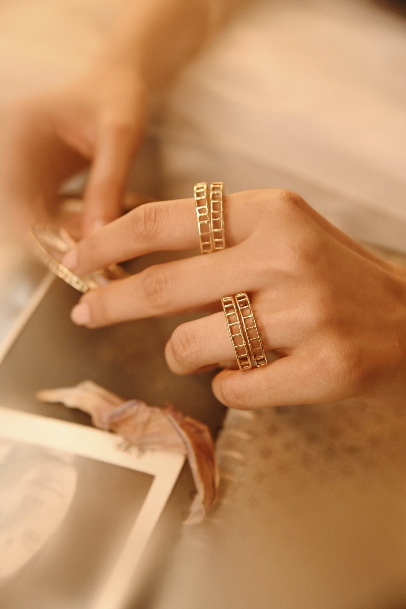 Mini Enso Ring - CiceroniRingsThe Fabulist