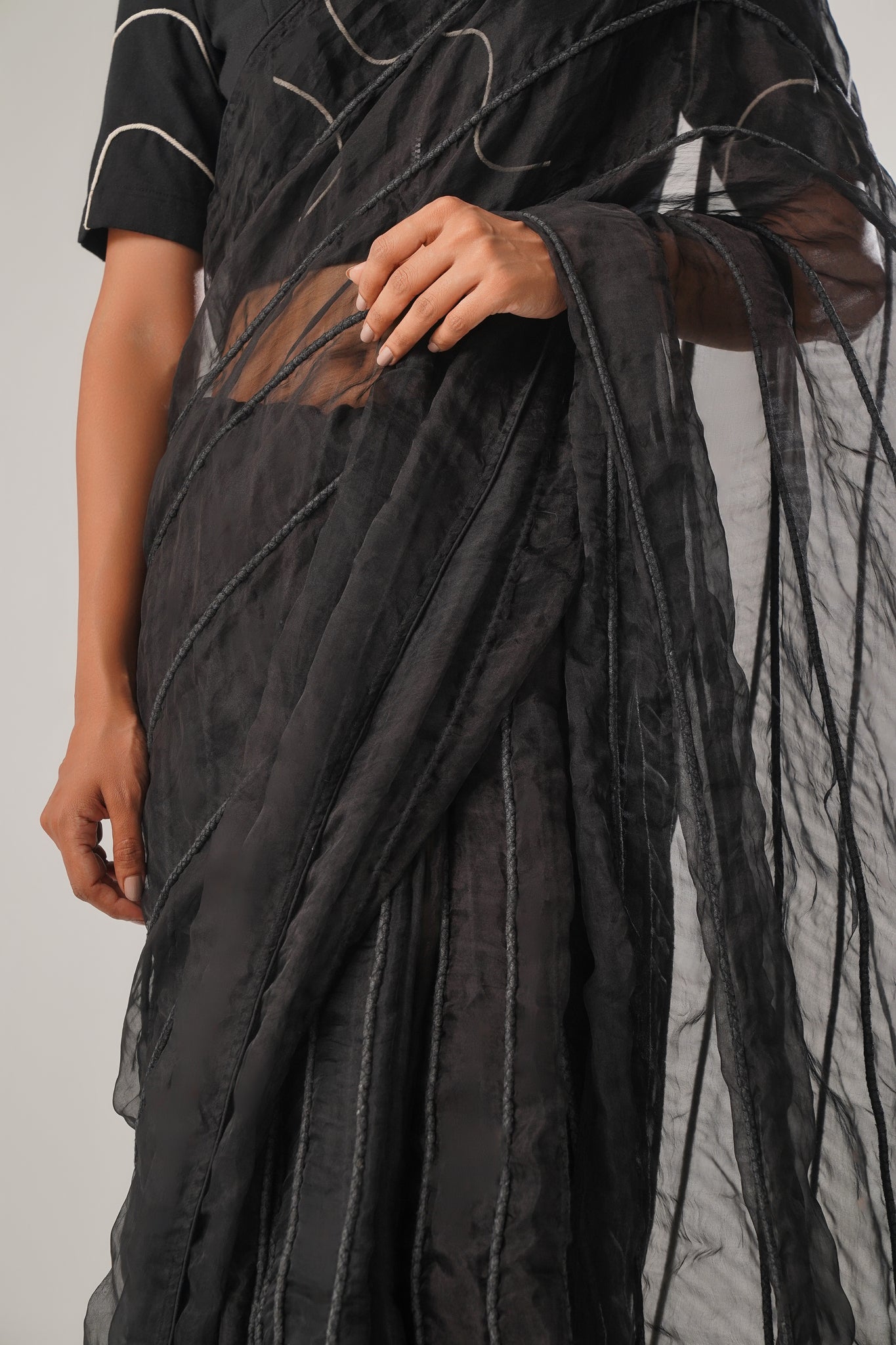 MJ Black Dori Saree - CiceroniSareeATBW