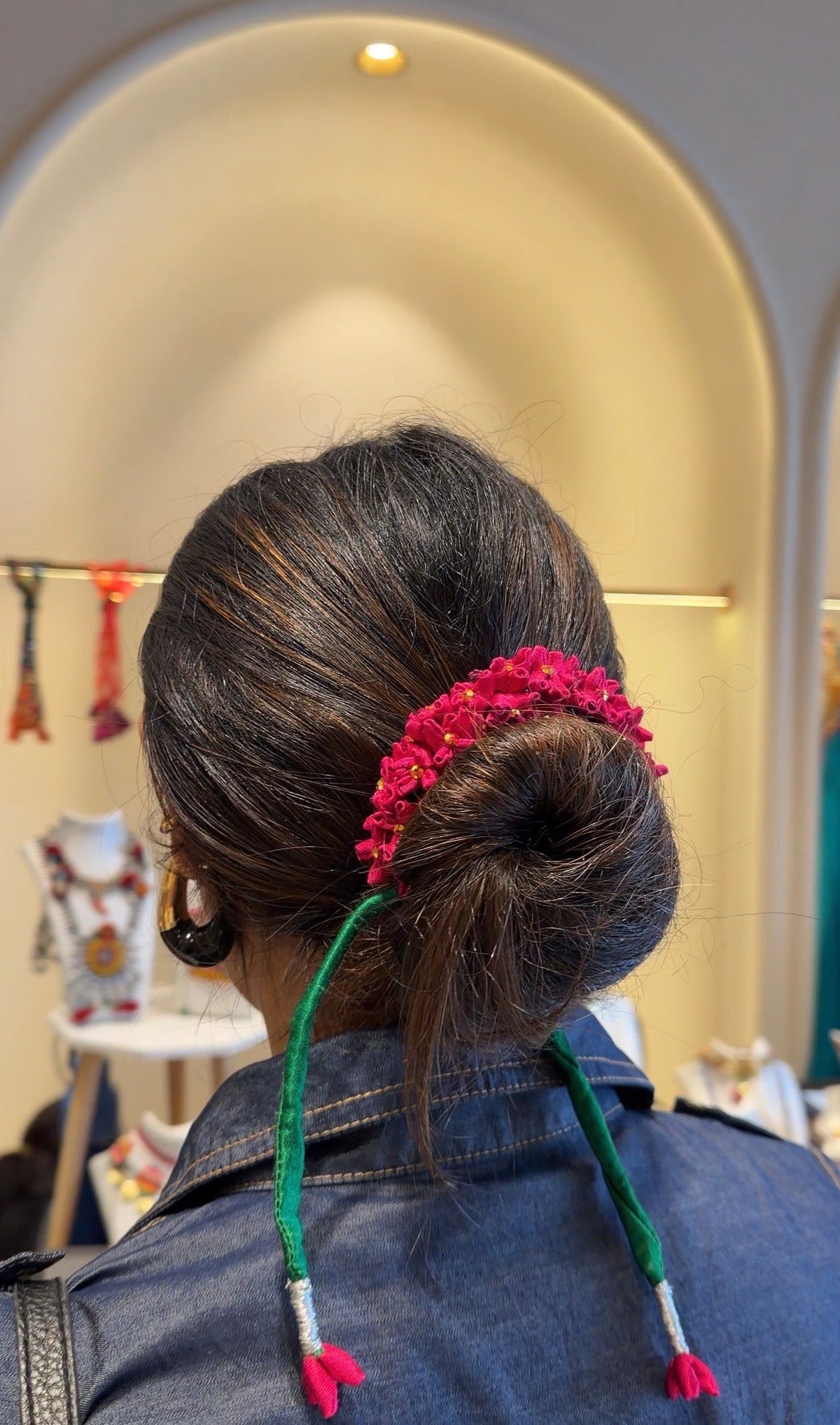 Mogra Veni - Pink - CiceroniHair AccessoriesBy Nirjari